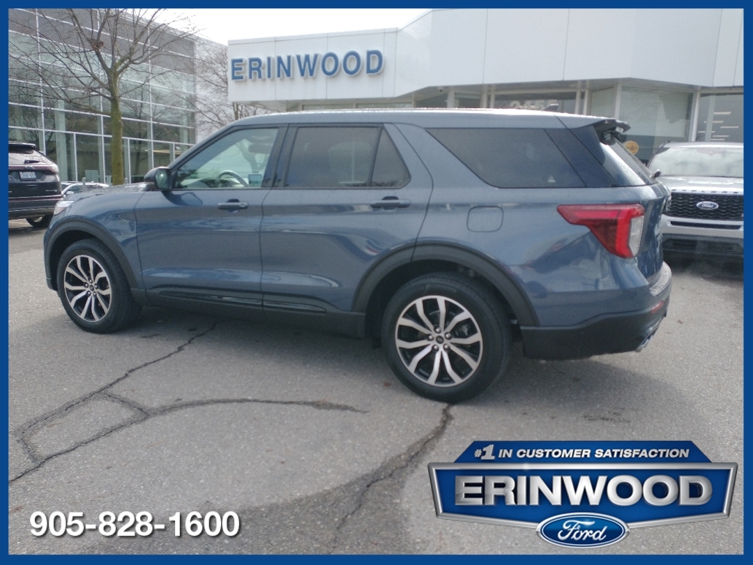 2021 Ford Explorer ST - <p>Luxury Performance SUV Commands Attention<