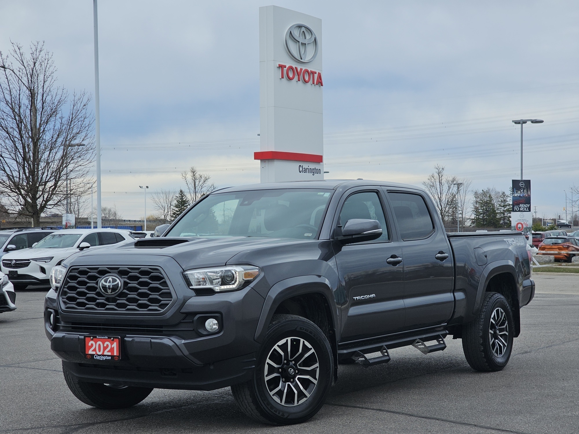 2021 Toyota Tacoma TRD Sport Premium|Roof|Nav|4X4|Blind Spot|Charger