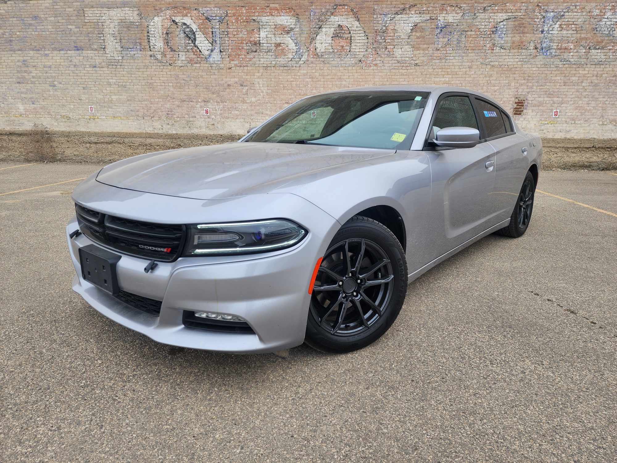 2017 Dodge Charger SXT | RWD | 292 HP