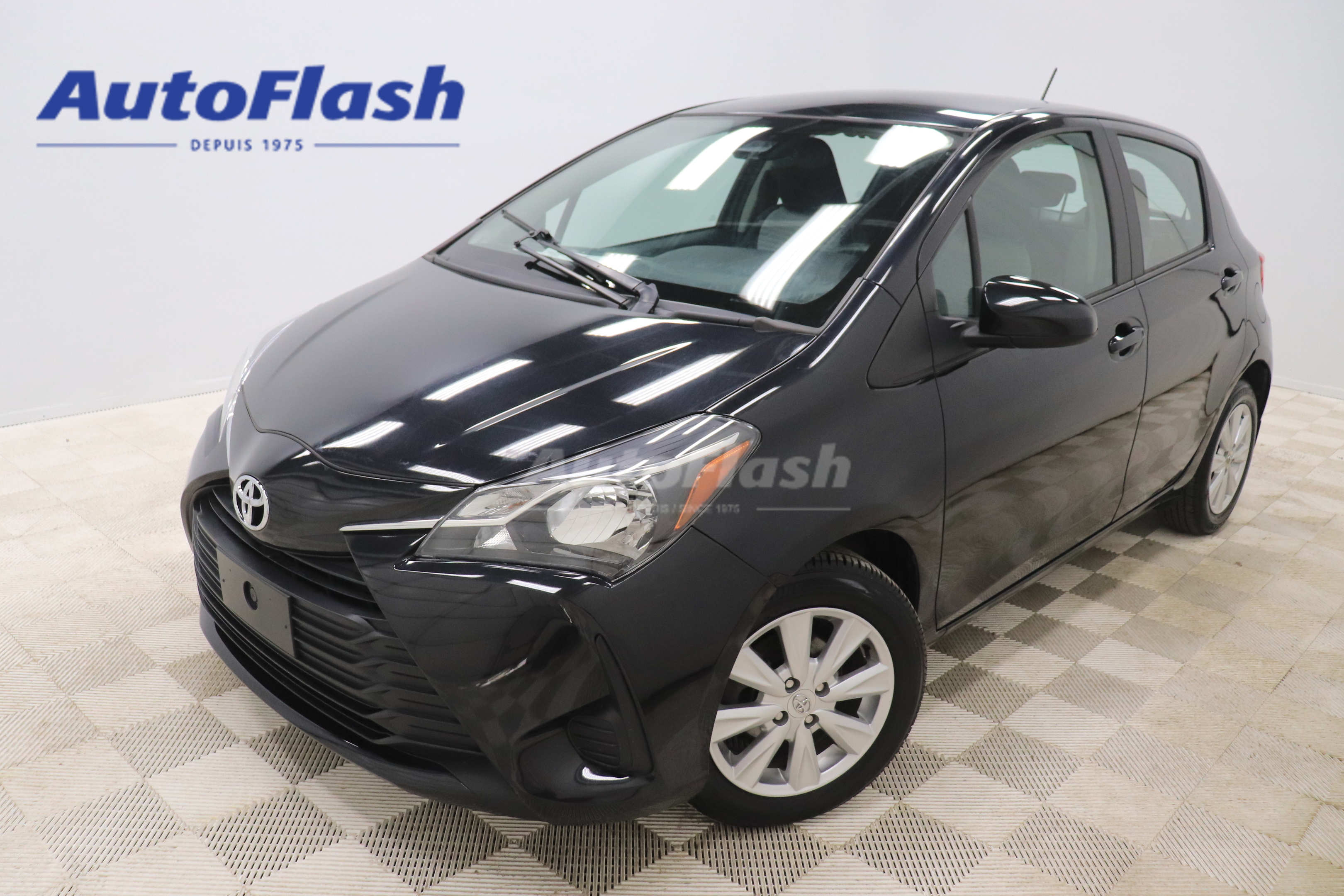 2018 Toyota Yaris LE, BLUETOOTH, CAMERA, MAGS, SIEGES CHAUFFANT