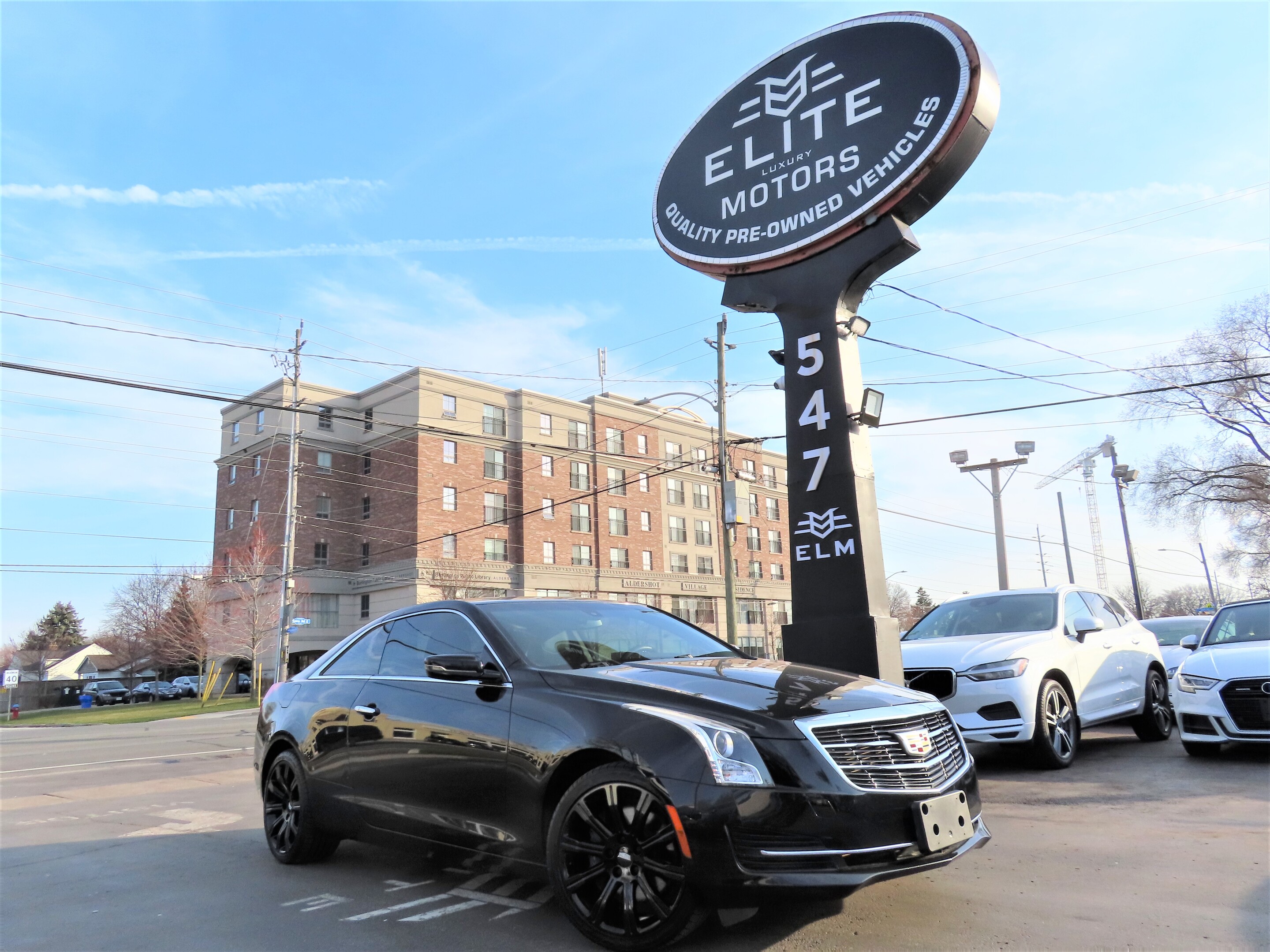 2015 Cadillac ATS 2.0T AWD - COUPE - LOW KMS - BLACK ON BLACK !!!