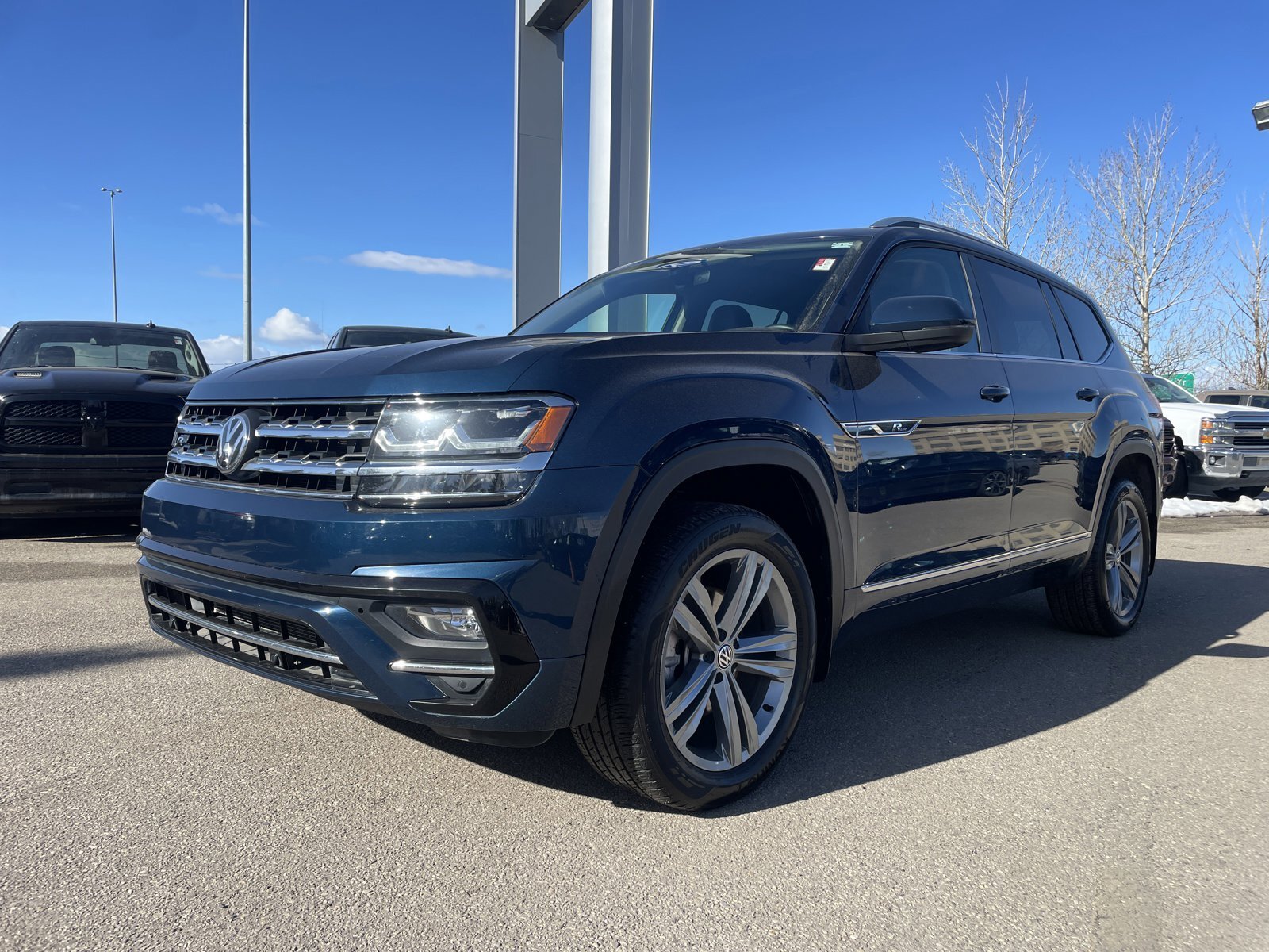 2019 Volkswagen Atlas Highline | Clean Carfax | One Owner | Carplay!