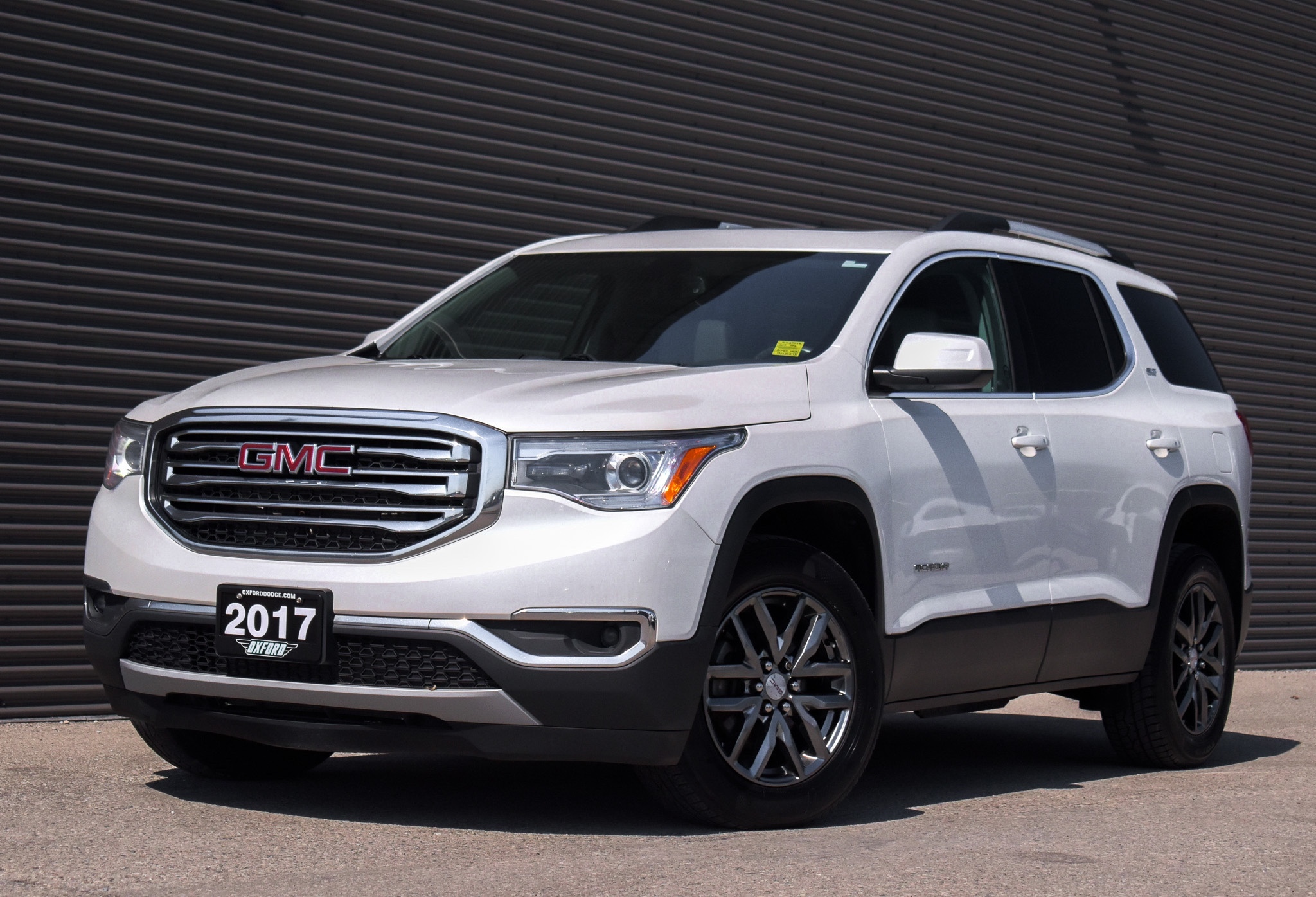 2017 GMC Acadia SLT-1 Lots Of Space, Bose Audio System