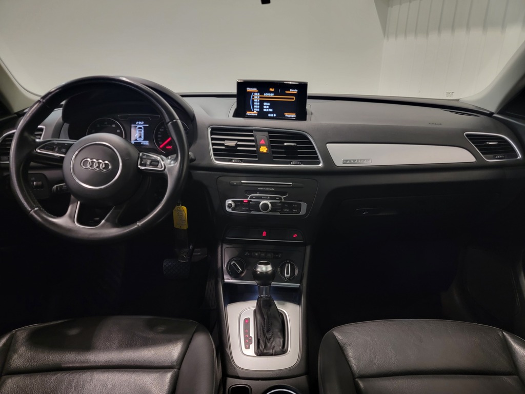 Audi Q3 2016 Air conditioner, CD player, Electric mirrors, Power Seats, Electric windows, Speed regulator, Heated mirrors, Heated seats, Leather interior, Electric lock, Bluetooth, Mechanically opening tailgate, Panoramic sunroof, , Steering wheel radio controls