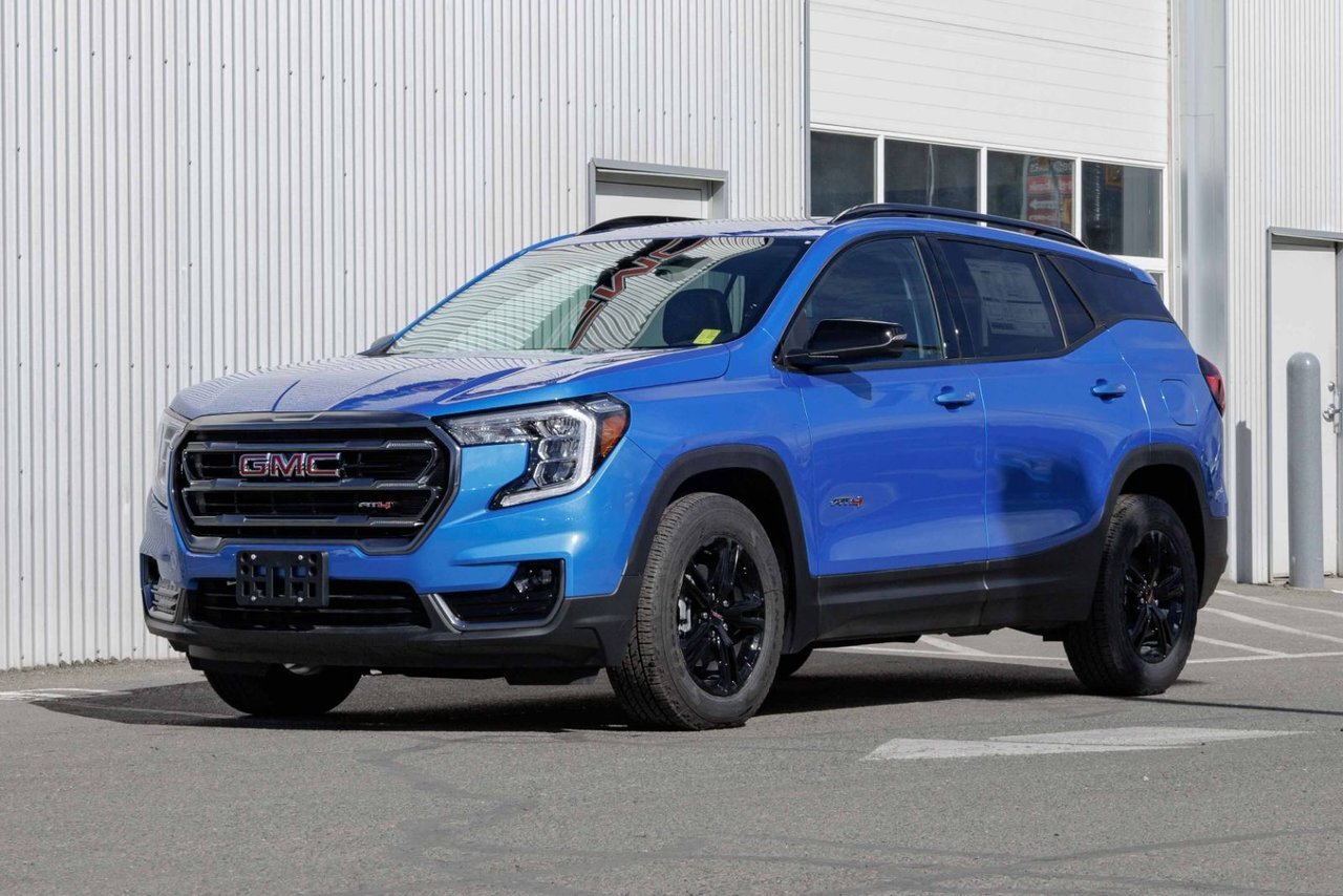 2024 GMC Terrain AT4 Just Arrived! / 