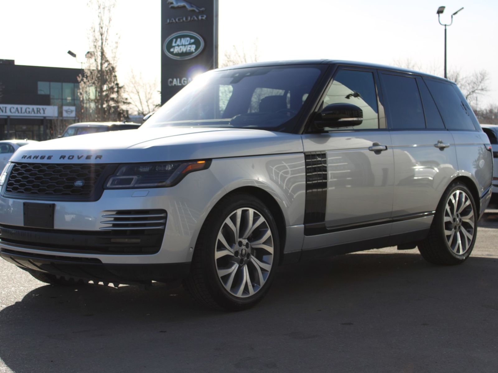 2019 Land Rover Range Rover NEW FRONT/REAR BRAKES, NEW TIRES & UP TO DATE SERV
