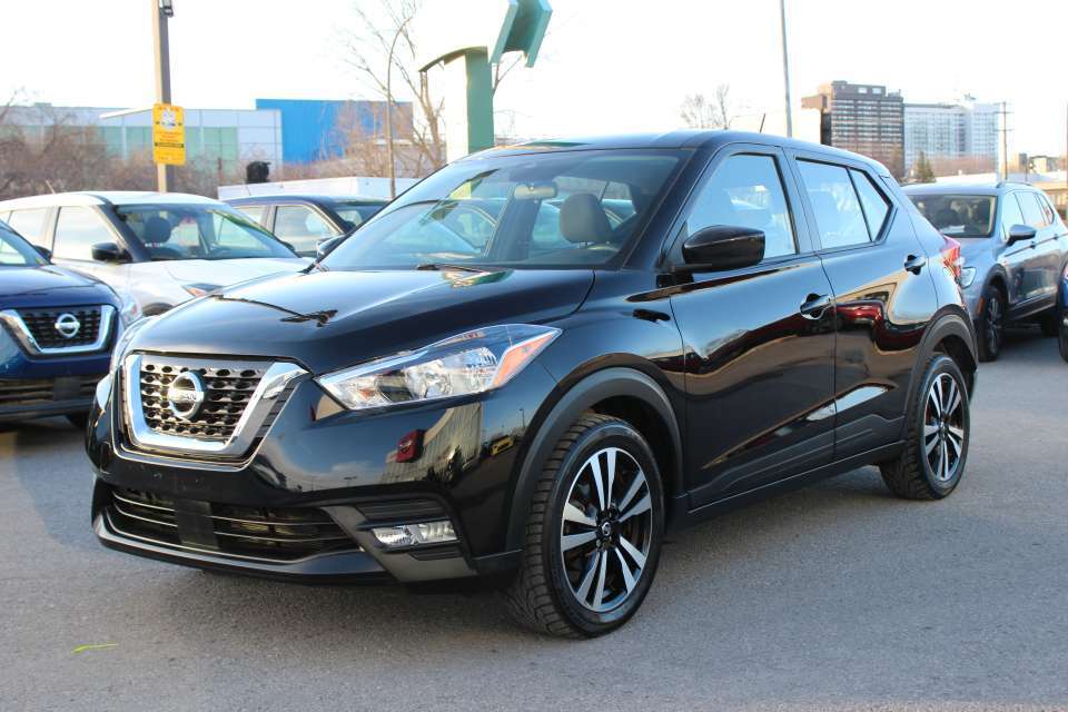 2020 Nissan Kicks SV ONE ONWER/NO ACCIENTS/APPLE CARPLAY/ANDROID AUT