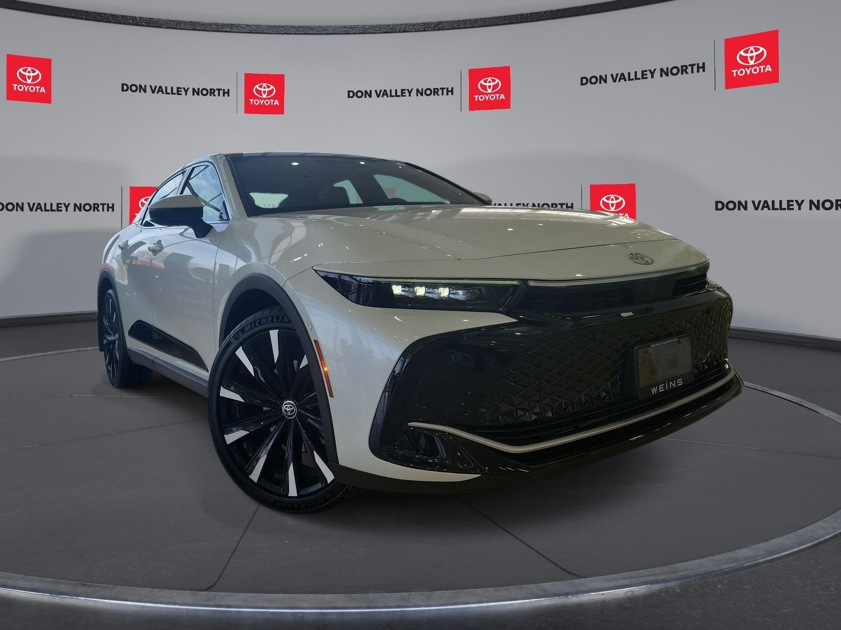 2023 Toyota Crown Platinum GRADE | 11 SPEAKERS | MEMORY SEATS | APPL