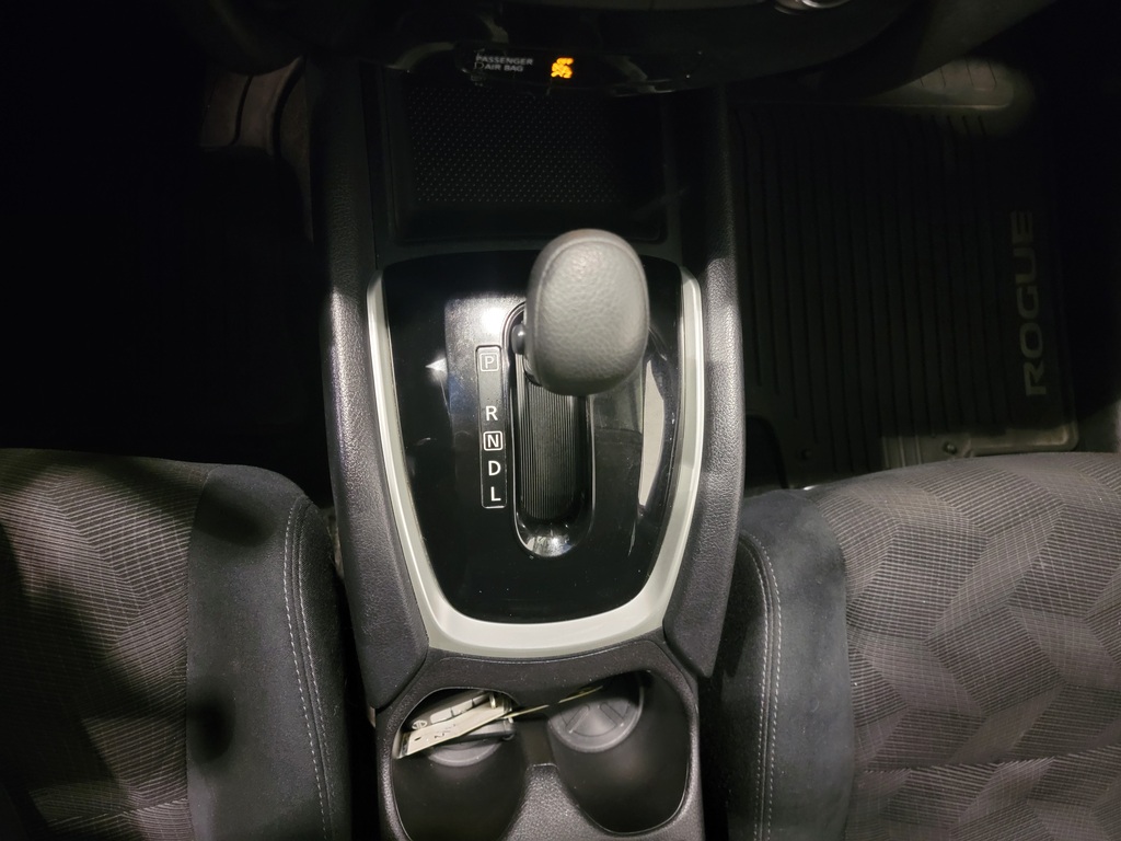 Nissan Rogue 2016 Climatisation, Jantes aluminium, Sièges électriques, Régulateur de vitesse, Verrouillage électrique, Bluetooth, caméra-rétroviseur, Transmission intégrale