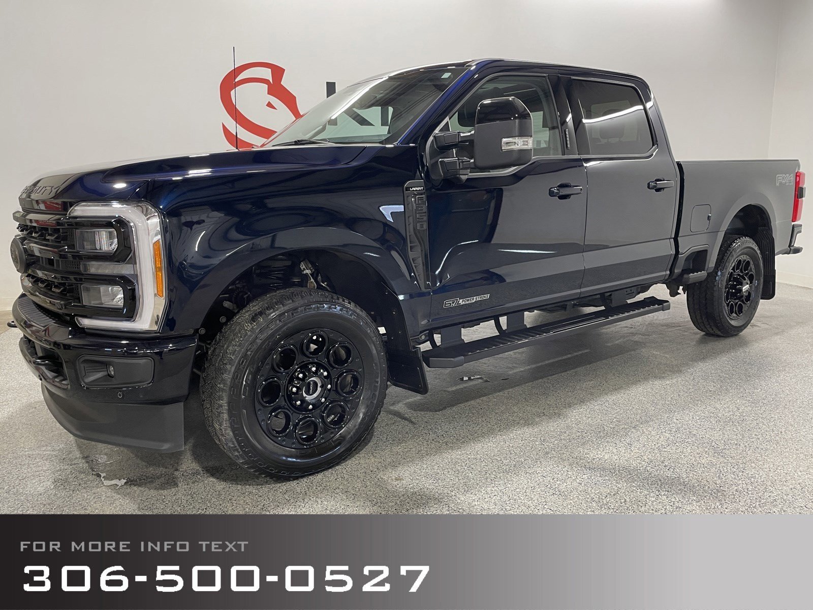 2023 Ford F-350 LARIAT FX4 w/ Black Appearance and Ultimate Pkgs