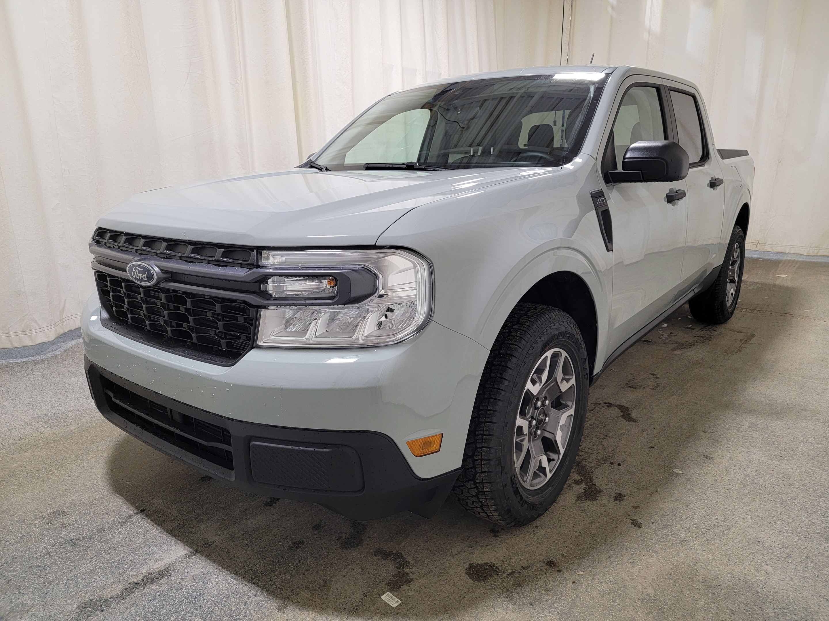2024 Ford Maverick XLT W/ 4K TOW PACKAGE