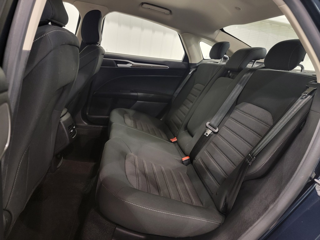 Ford Fusion Energi 2020 Air conditioner, Aluminum rims, Electric windows, Electric lock, Speed regulator, Bluetooth, Cloth interior, Front-wheel Drive, rear-view camera