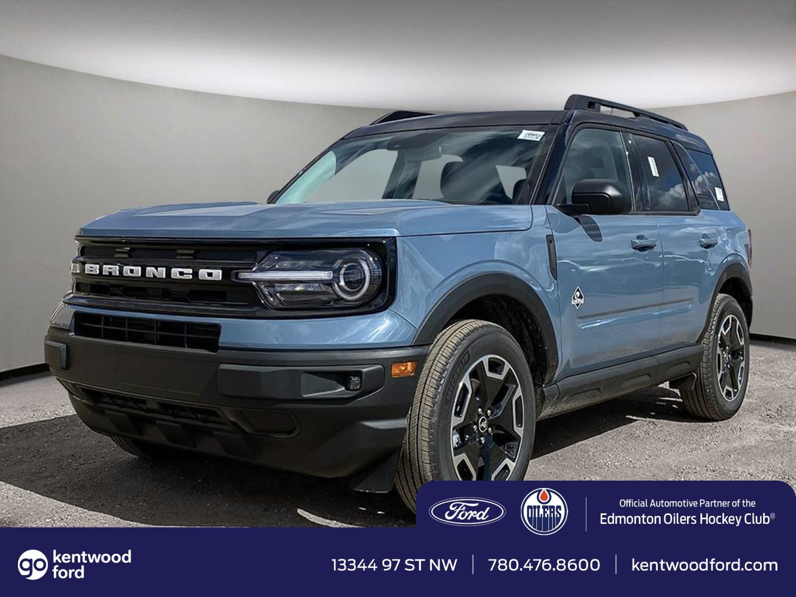 2024 Ford Bronco Sport Outer Banks | 4x4| Class II Tow | Heated seats/Ste