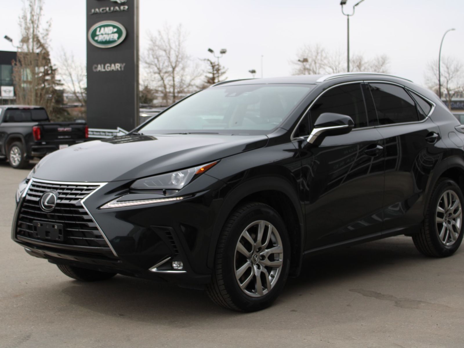 2021 Lexus NX NO ACCIDENTS - NEW TIRES, BATTERY AND FULL SERVICE