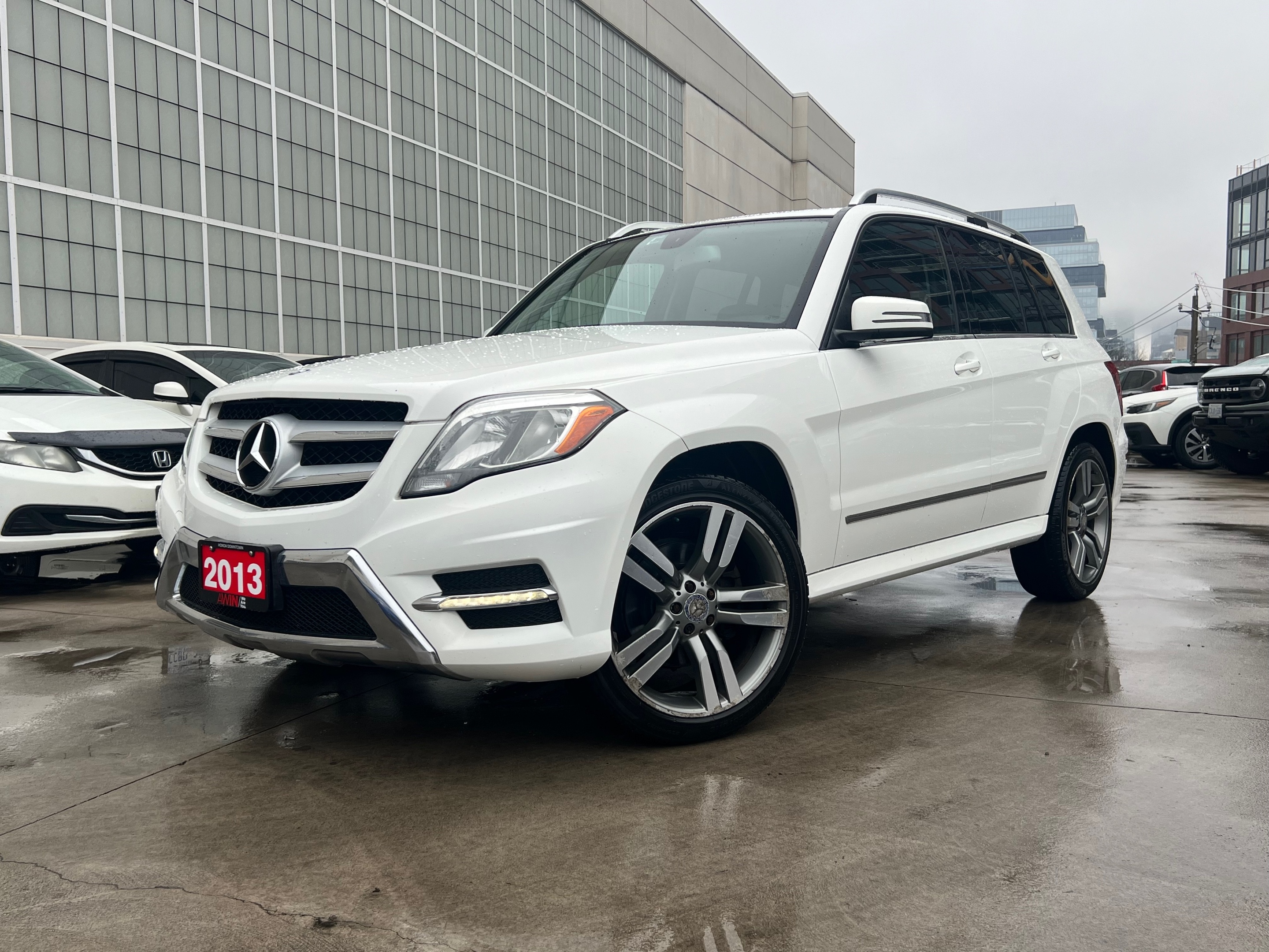 2013 Mercedes-Benz GLK-Class 4MATIC 4dr GLK 350  As-is Special