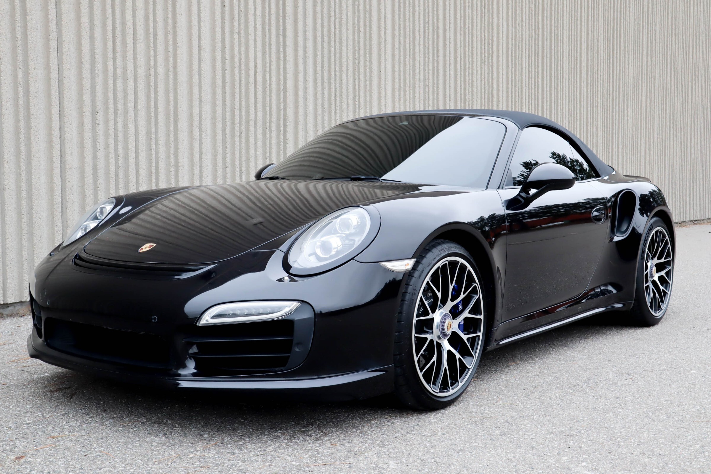 2014 Porsche 911 Turbo S | Cab | Loaded | CleanCarfax!