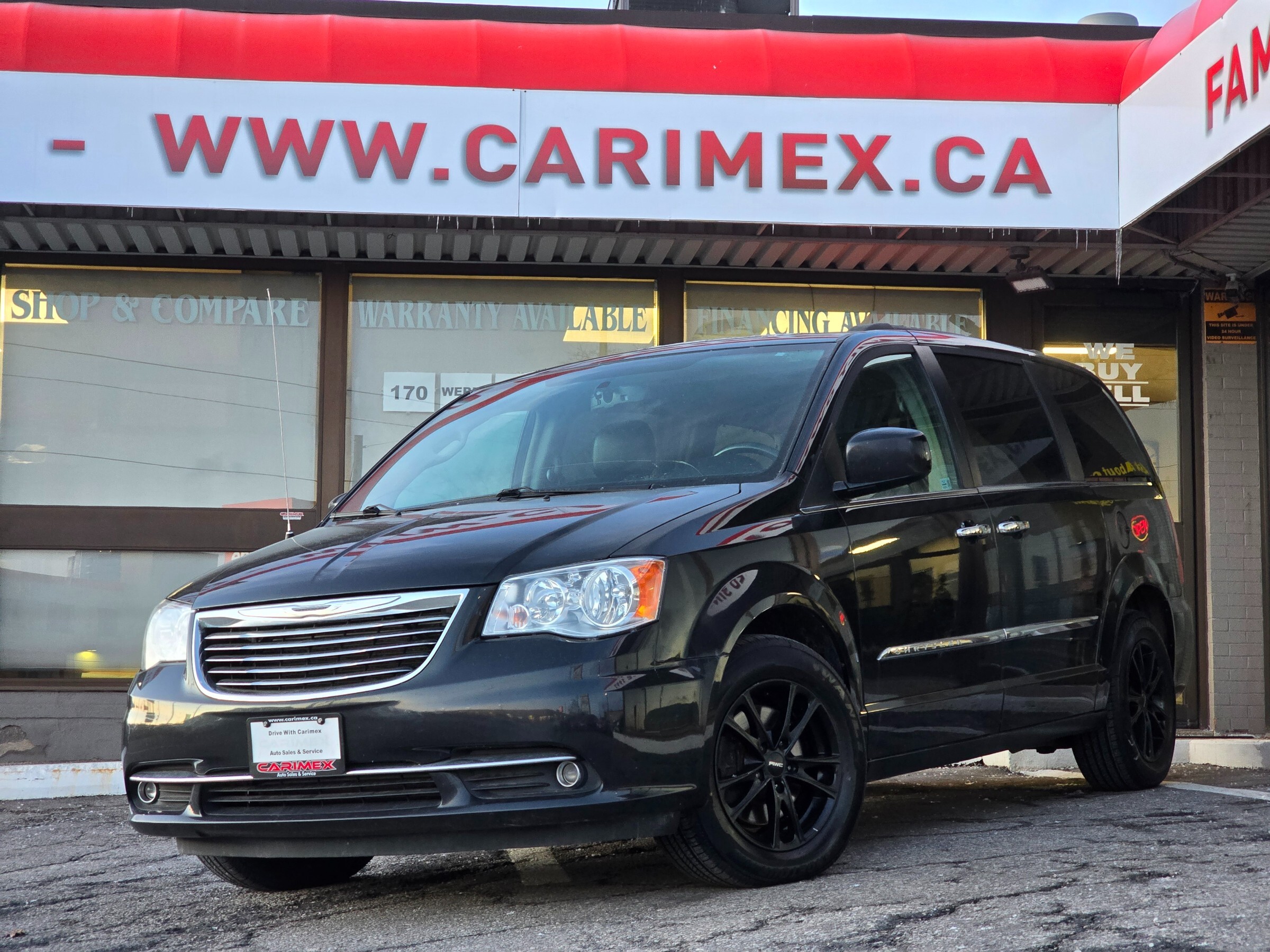 2015 Chrysler Town & Country Touring-L Blueray | Leather | Sunroof | Heated Sea