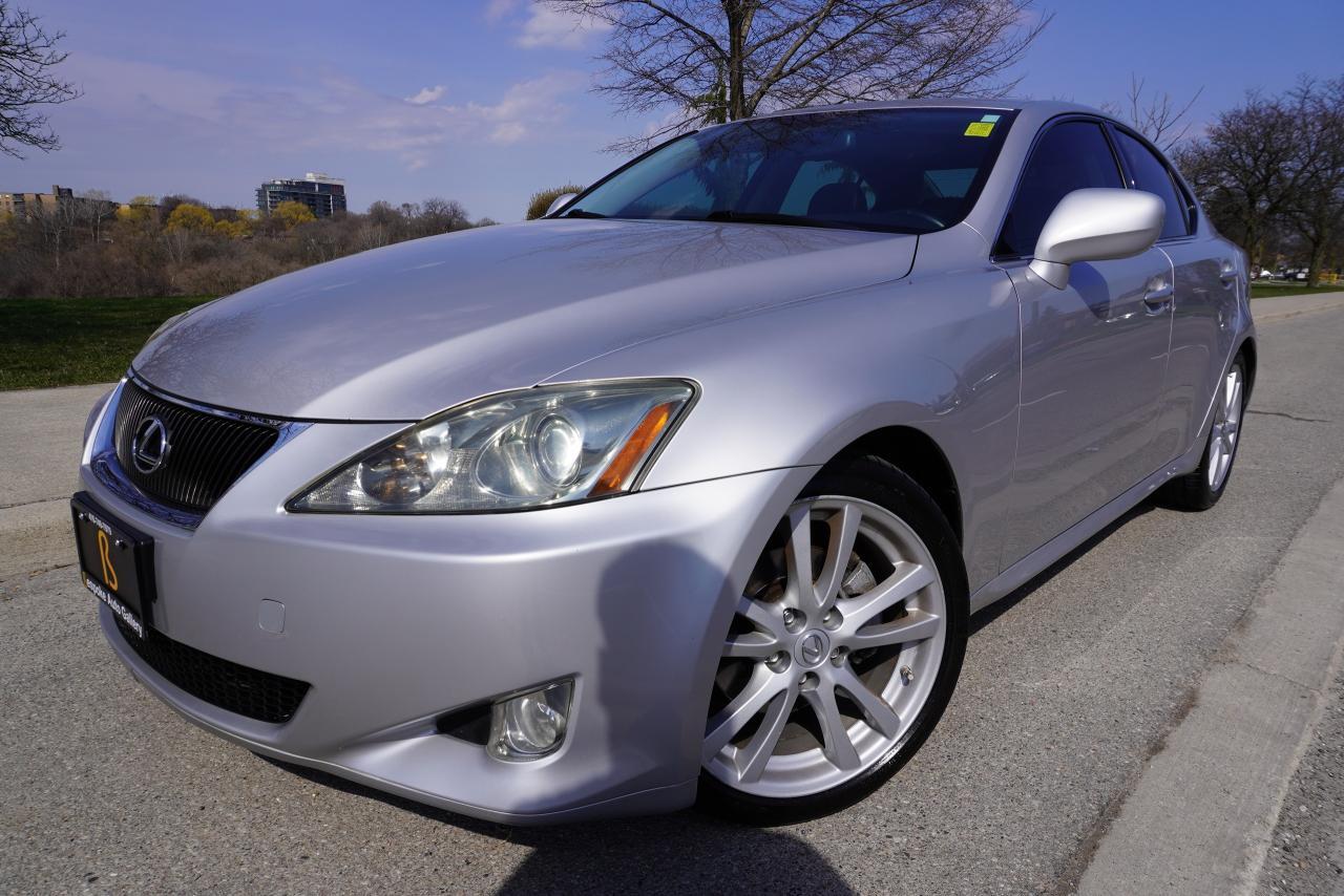 2006 Lexus IS 250 ULTRA RARE / MANUAL / LEATHER/ LOW KMS/ IMMACULATE
