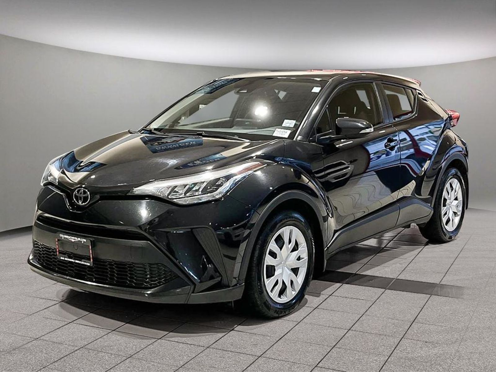 2022 Toyota C-HR LE - No Accidents / Local / NO FEES!!