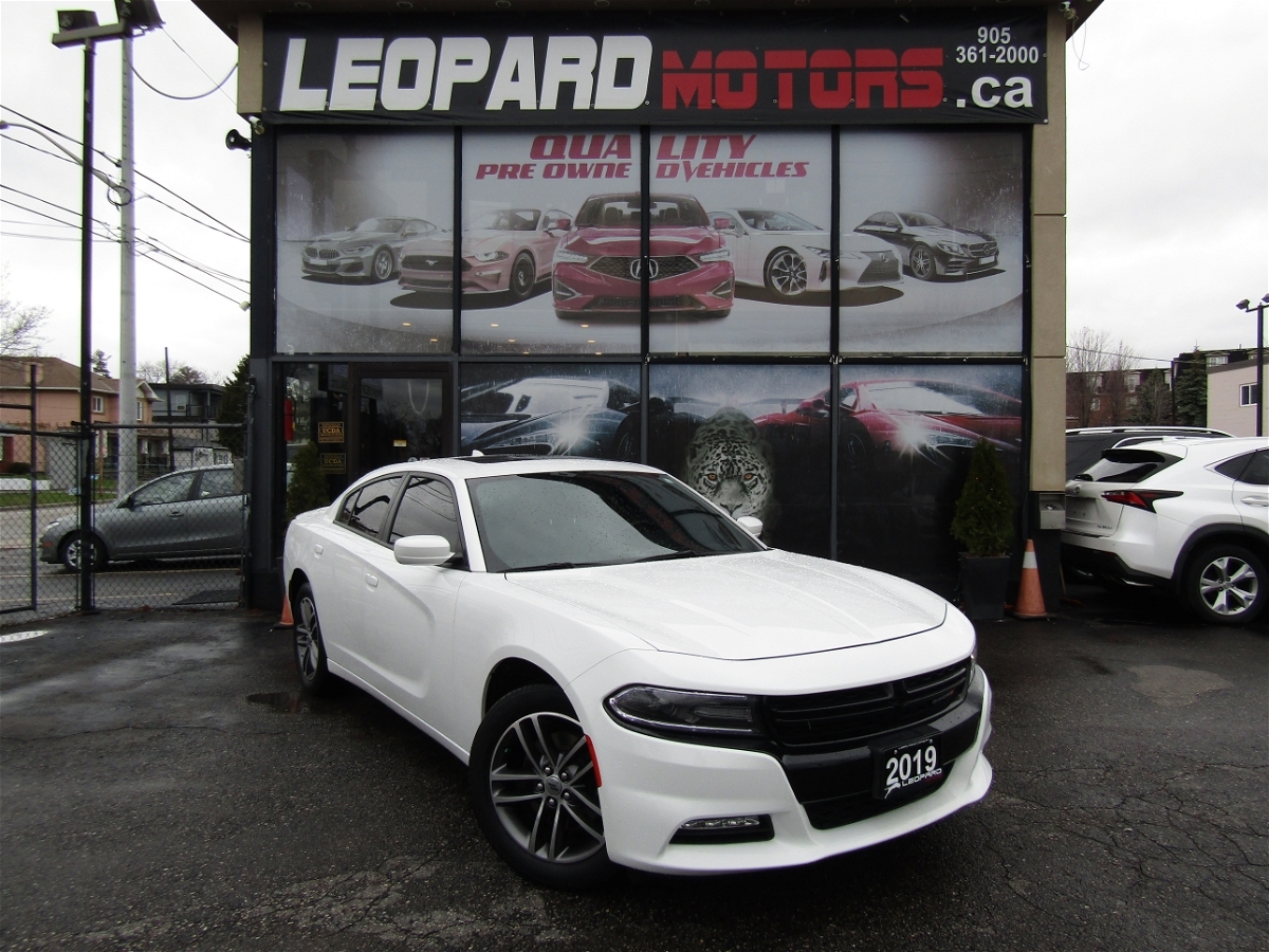 2019 Dodge Charger SXTPLUS, AWD, Blind Spots, Navi, Sunroof, Leather,