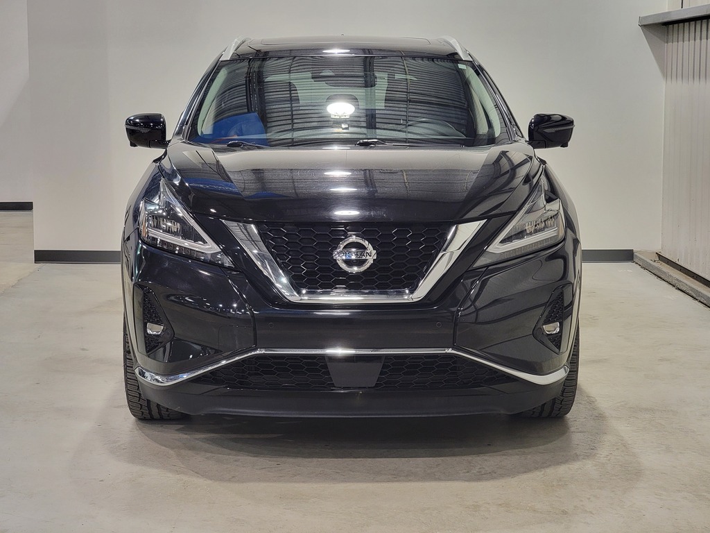 Nissan Murano 2020 Alarm, AM/FM Stereo, Air conditioner, Aluminum rims, Anti-lock Braking (ABS), Anti-theft, CD player, Cond. Airbags , Fog lights, Intermittent wiper, Keyless locking, Navigation system, Electric mirrors, Power Seats, Power steering, Electric windows, Rear defroster, Side airbag, Speed regulator, Heated mirrors