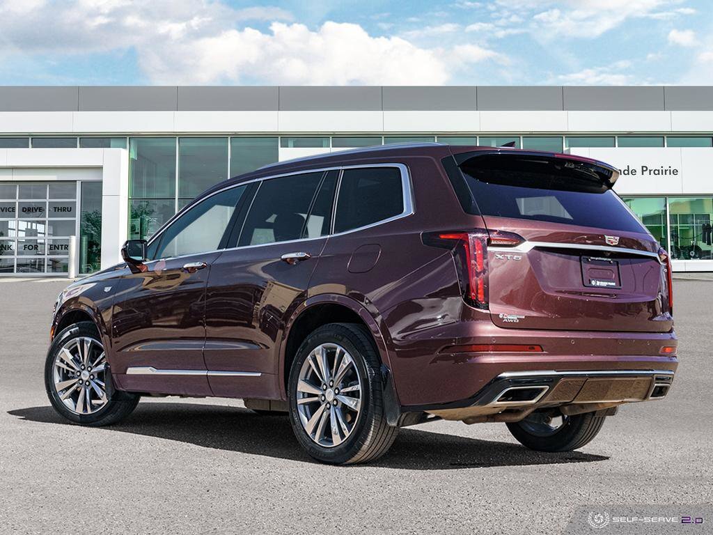 2022 Cadillac XT6 