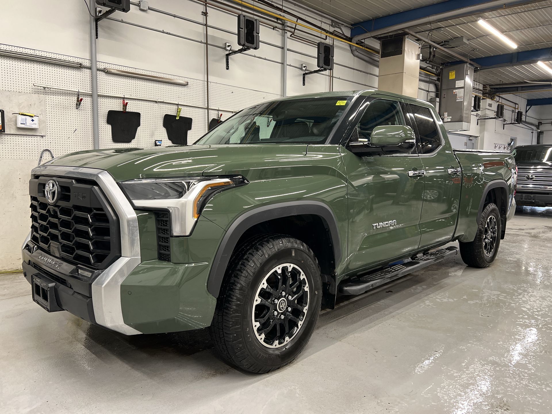 2023 Toyota Tundra LIMITED TRD OFF ROAD | SUNROOF | LEATHER | 360 CAM