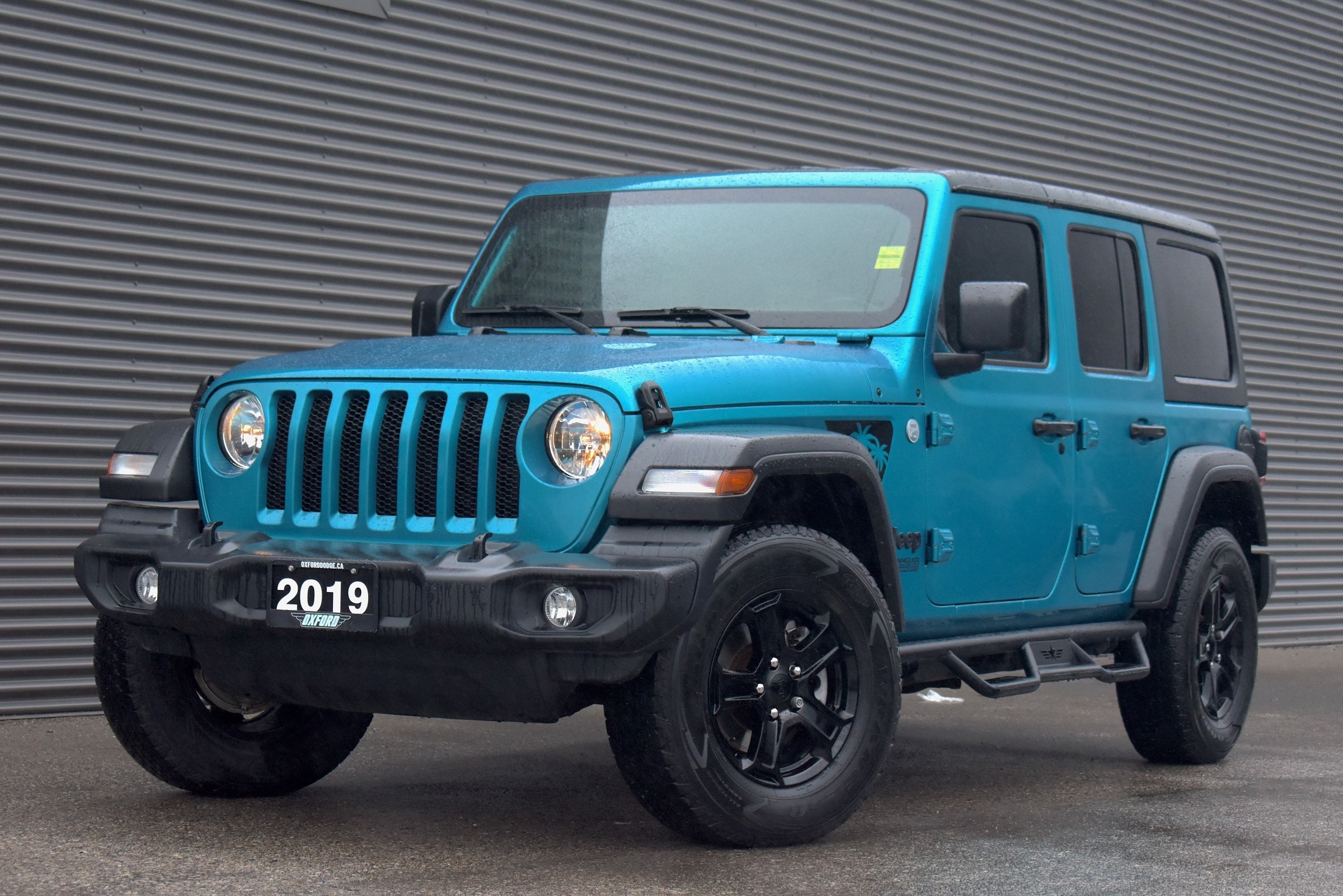 2019 Jeep WRANGLER UNLIMITED Sport Bikini Pearl Exterior Colour, One Owner, Cle