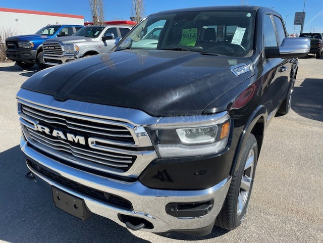 2019 Ram 1500 ONE OWNER,LARAMIE,LEATHER,SUNROOF,CARFAX CLEAN
