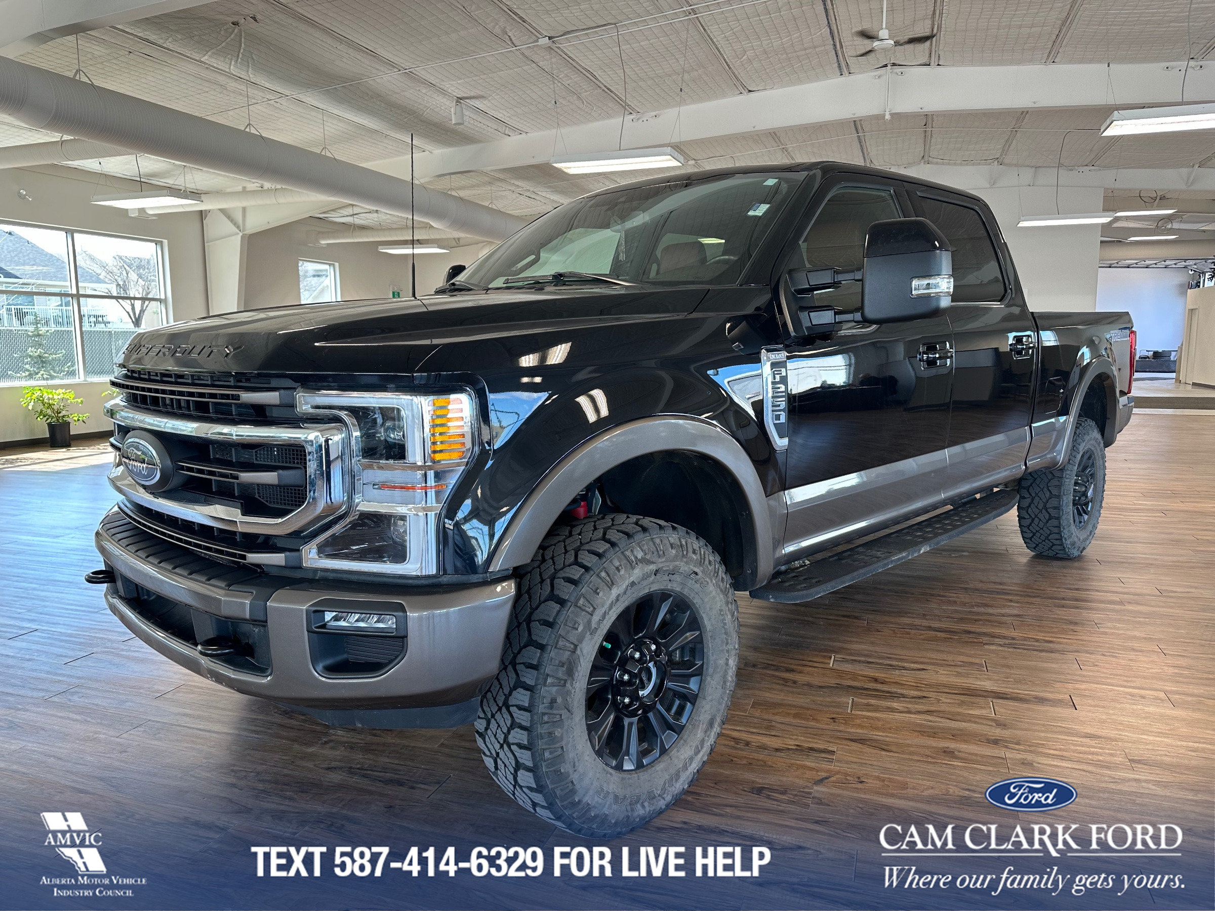 2022 Ford F-250 King Ranch ONE OWNER | GAS ENGINE | TREMOR PACKAGE