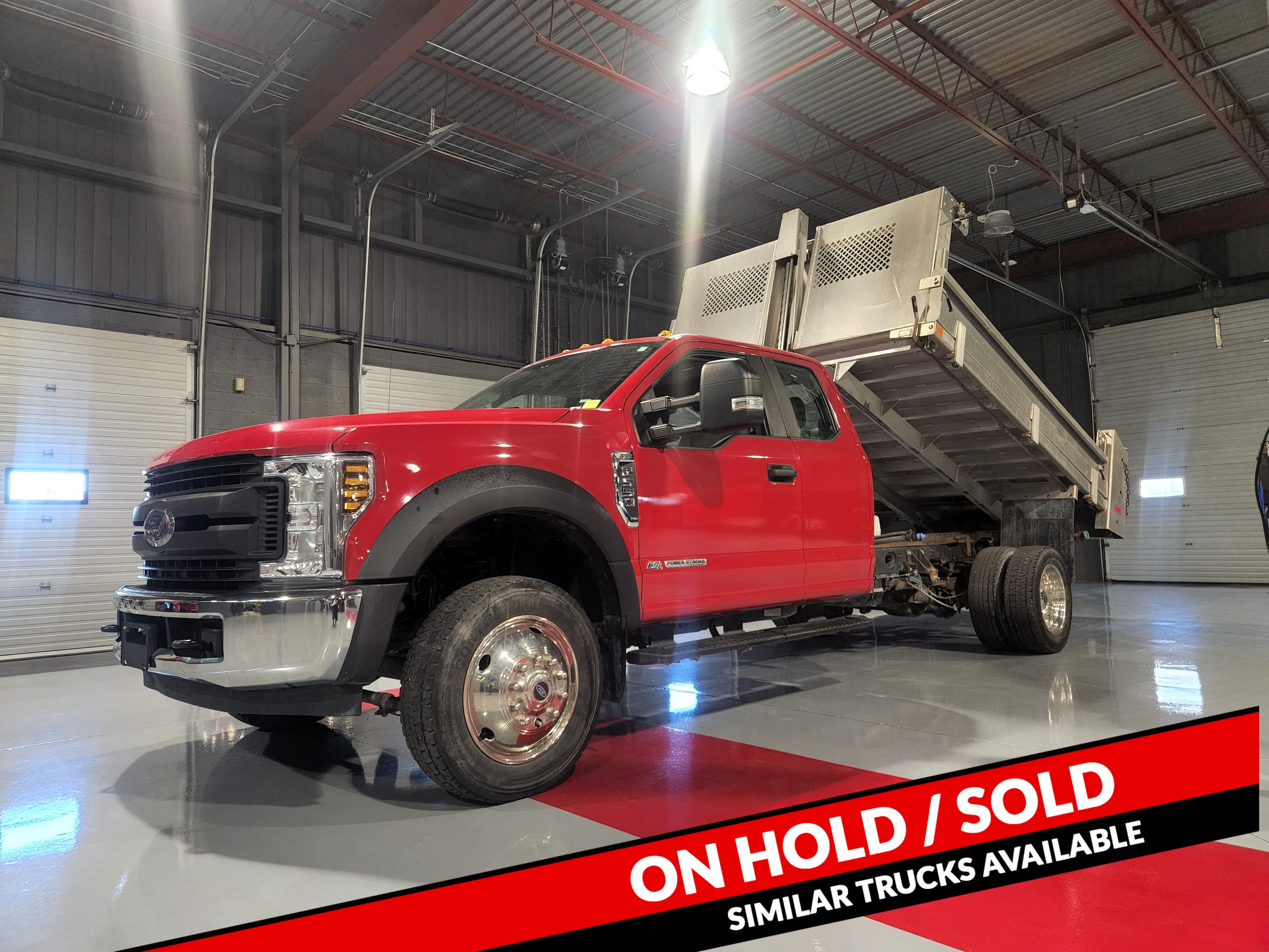 2018 Ford F-550 Ext Cab, 11.5' Aluminum Dump, ONLY 86,974KM