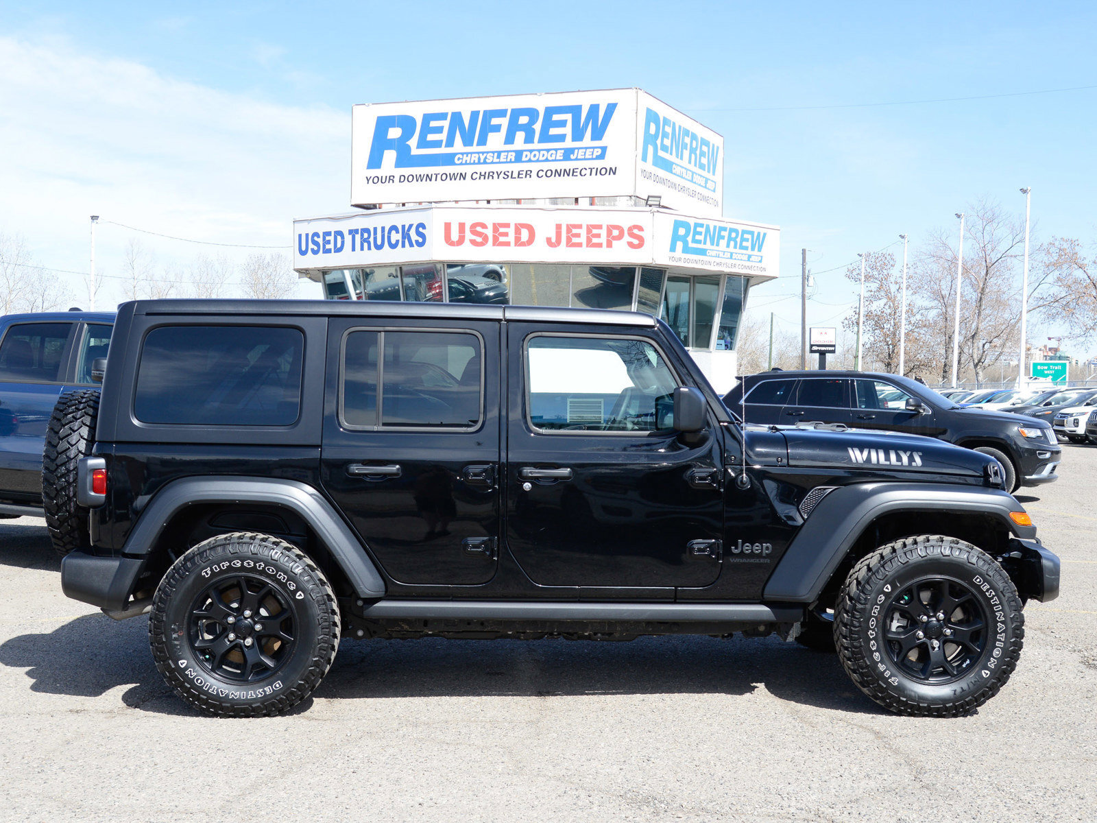 2023 Jeep Wrangler Willys 4x4, Nav, Remote Start, Dual Door Group