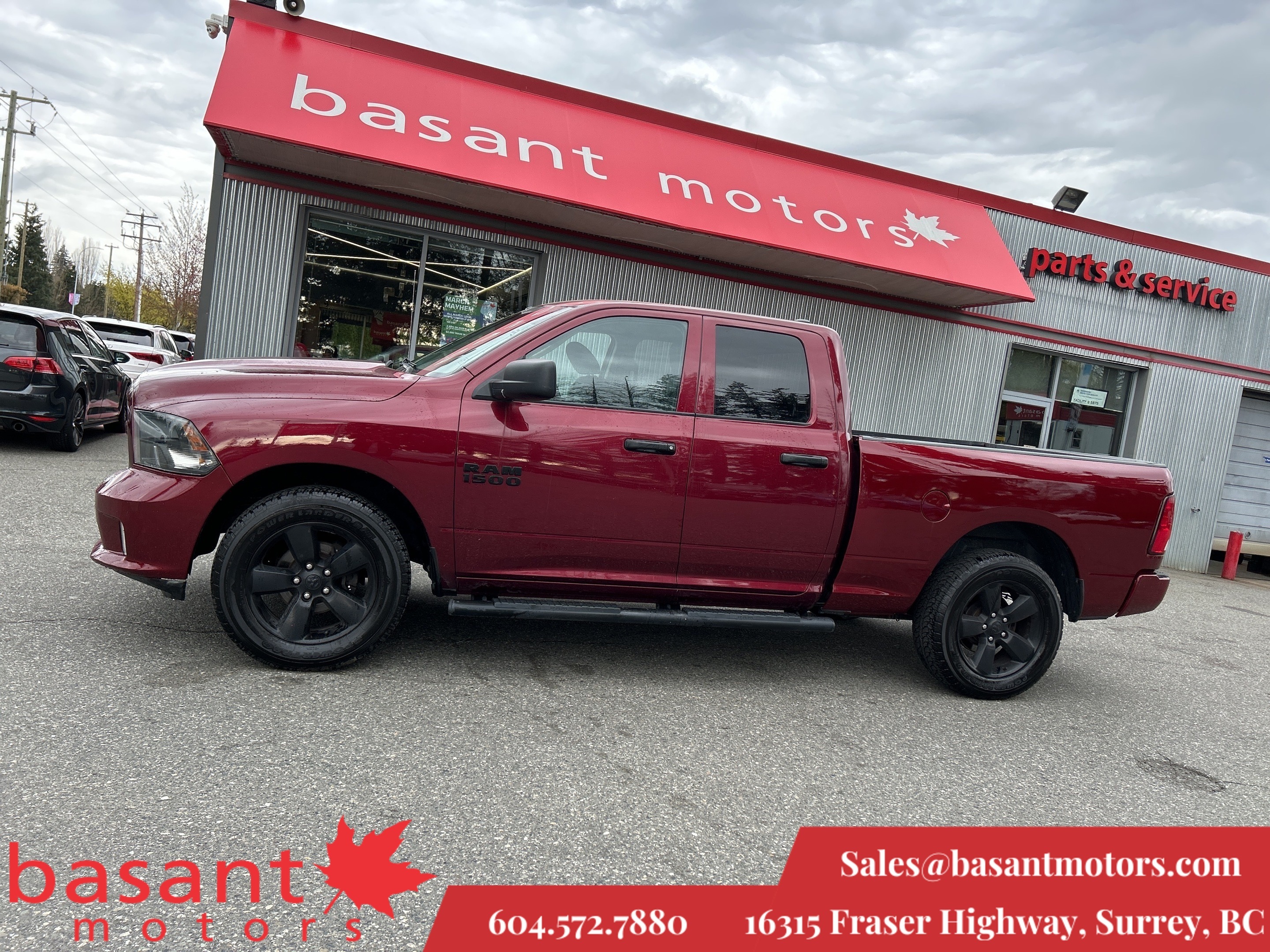 2018 Ram 1500 Express, Low KMs, Backup Cam, Running Boards!