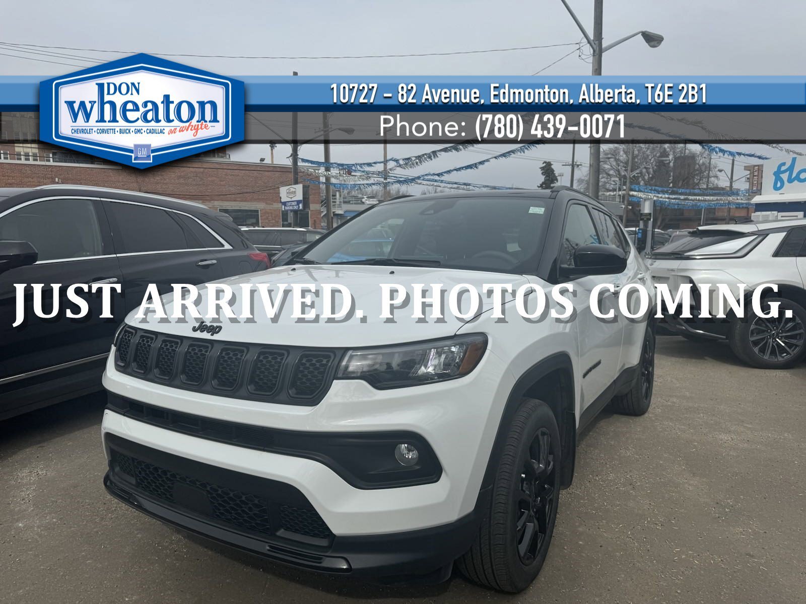 2023 Jeep Compass Altitude 4x4 Sunroof Nav Capable Heated Leather Bl