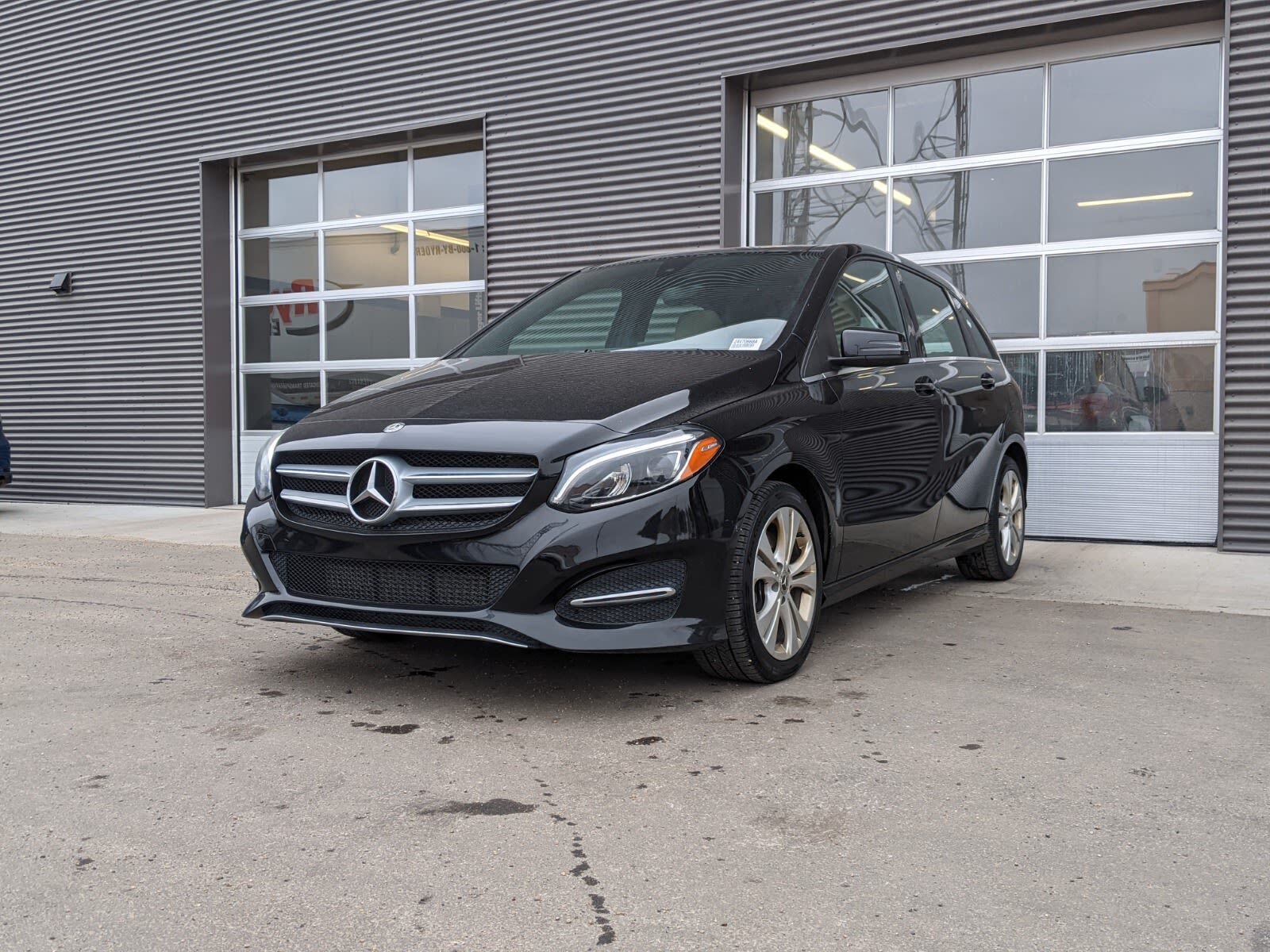 2018 Mercedes-Benz B-Class B250 LEATHER LOW KMS