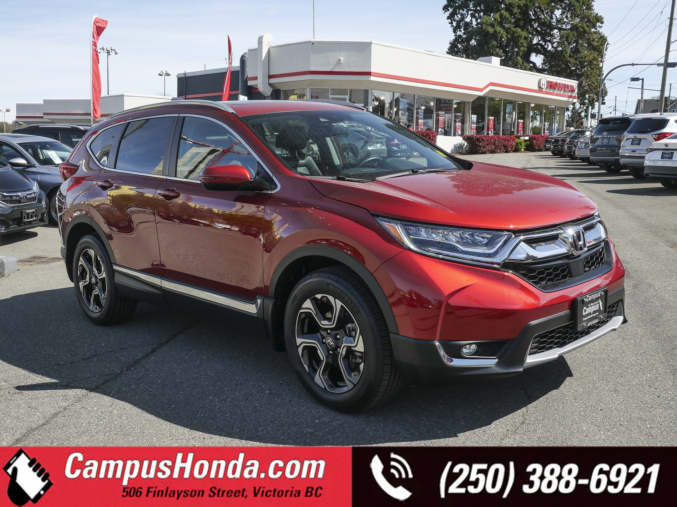 2018 Honda CR-V Touring AWD | One Owner | Low KMs |
