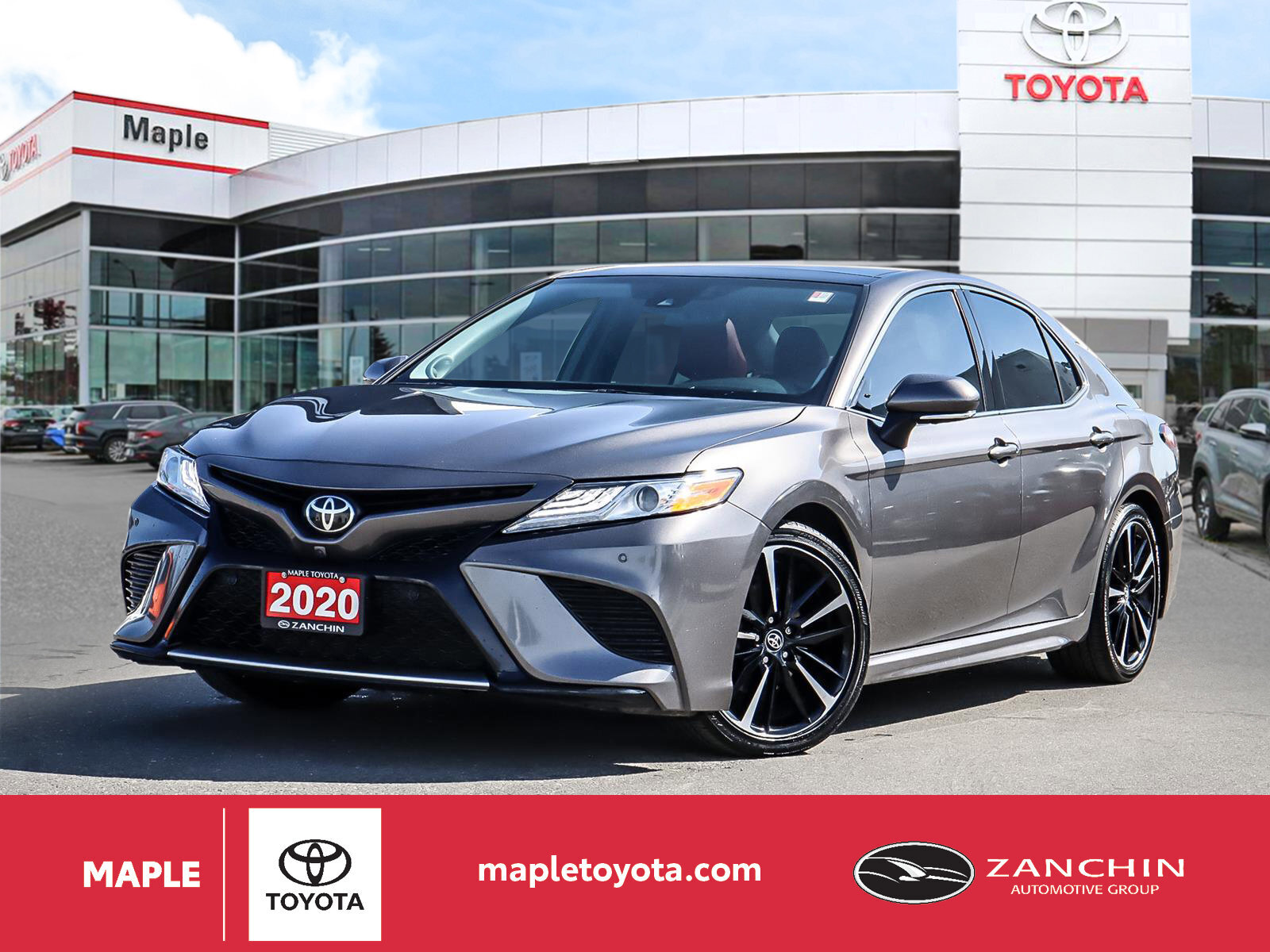 2020 Toyota Camry XSE V6/ONE OWNER/CLEAN CARFAX/APPLE CARPLAY