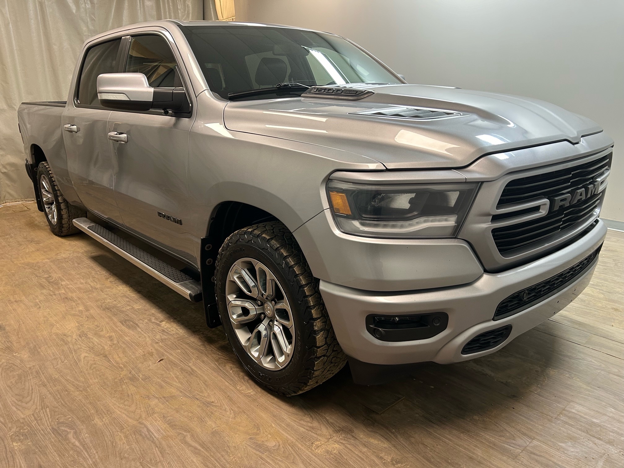 2019 Ram 1500 SPORT | LEVEL 2 | REMOTE START | HEATED AND COOLED