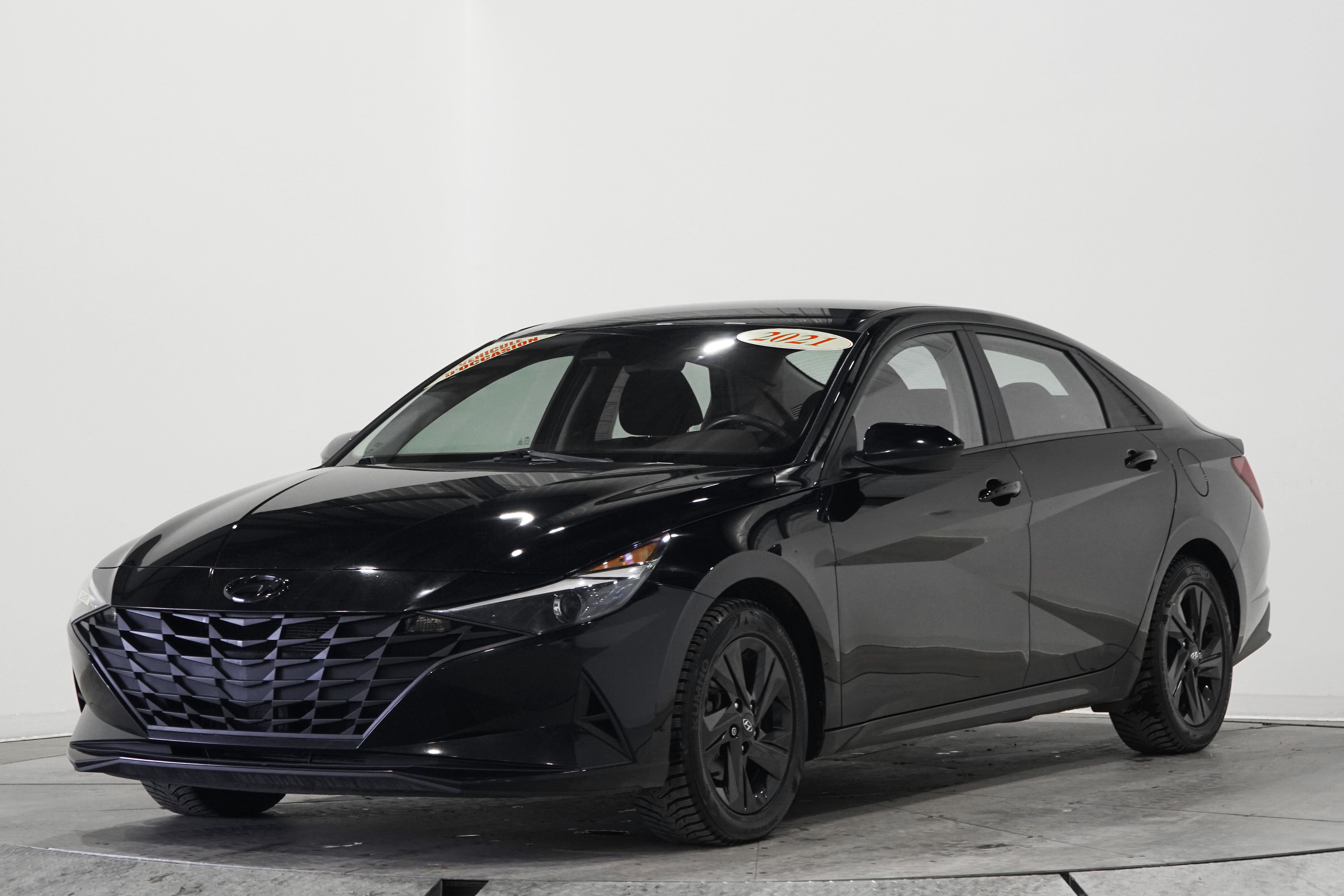 2021 Hyundai Elantra Hybrid Preferred DCT