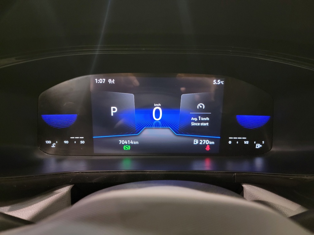 Volkswagen Taos 2022 Air conditioner, Electric mirrors, Electric windows, Speed regulator, Heated seats, Electric lock, Bluetooth, , rear-view camera, Steering wheel radio controls