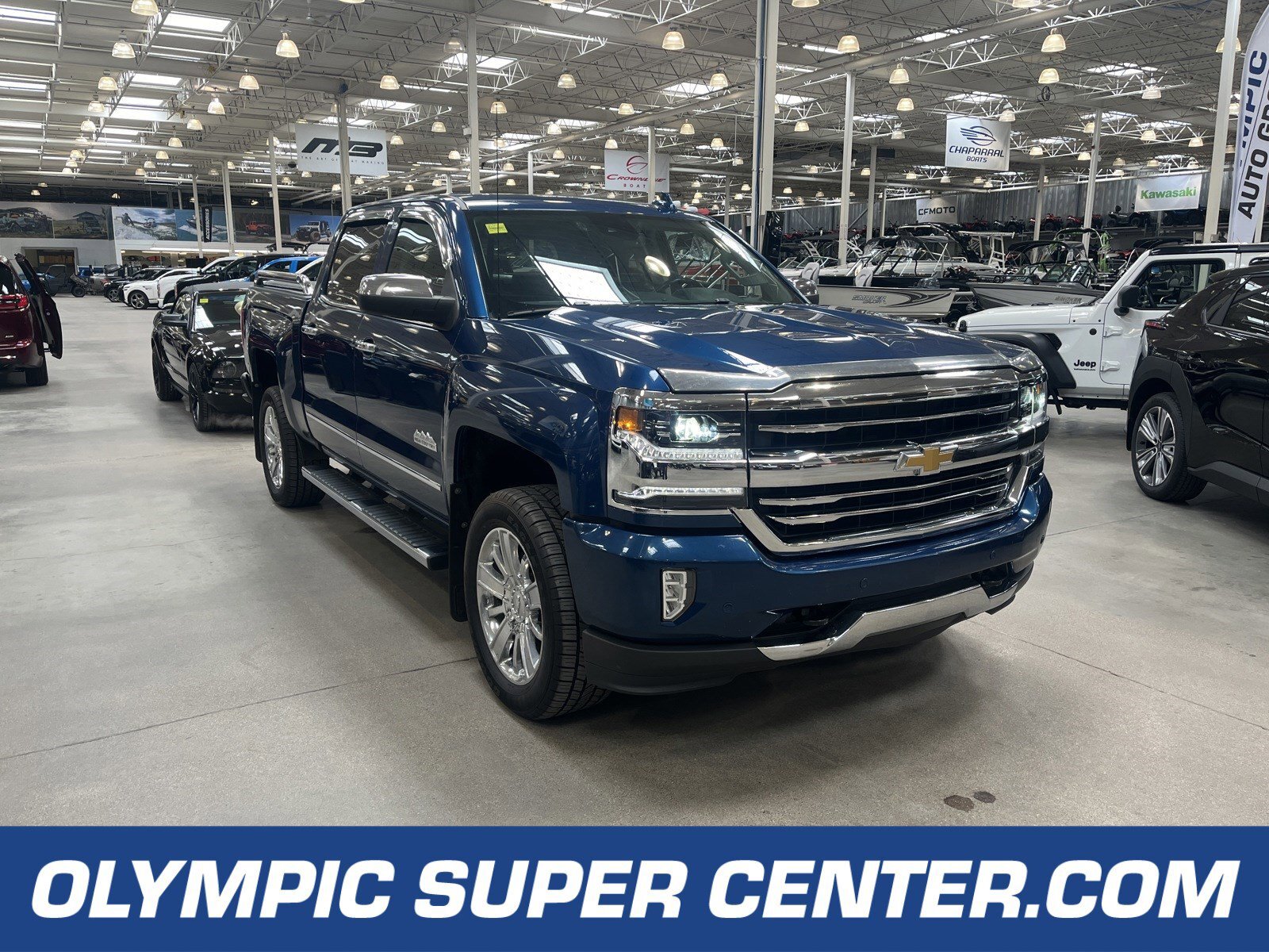 2017 Chevrolet Silverado High Country | 6.2L | FULLY EQUIPPED |