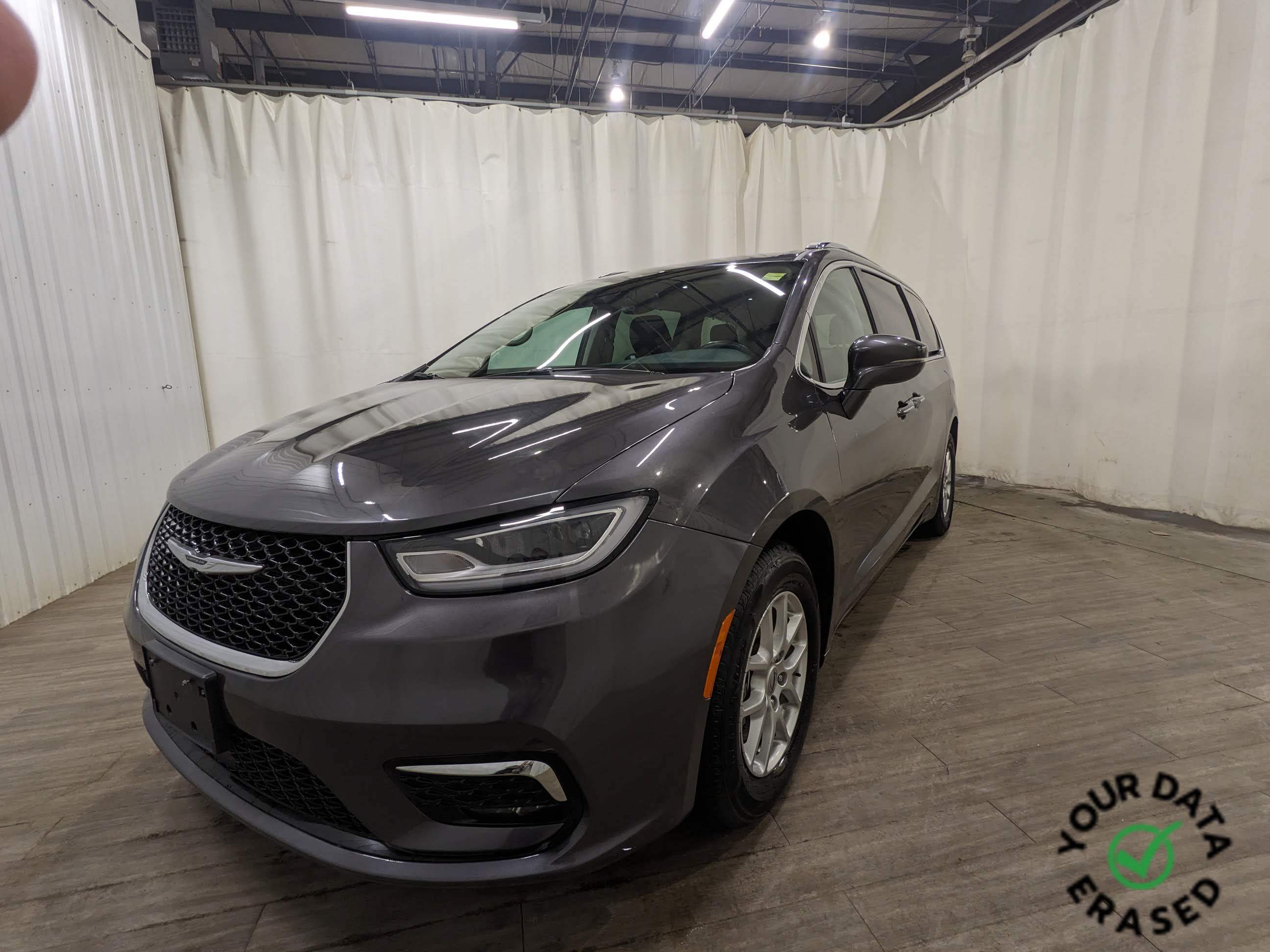 2021 Chrysler Pacifica Touring-L FWD | Compare to New @ $51205!