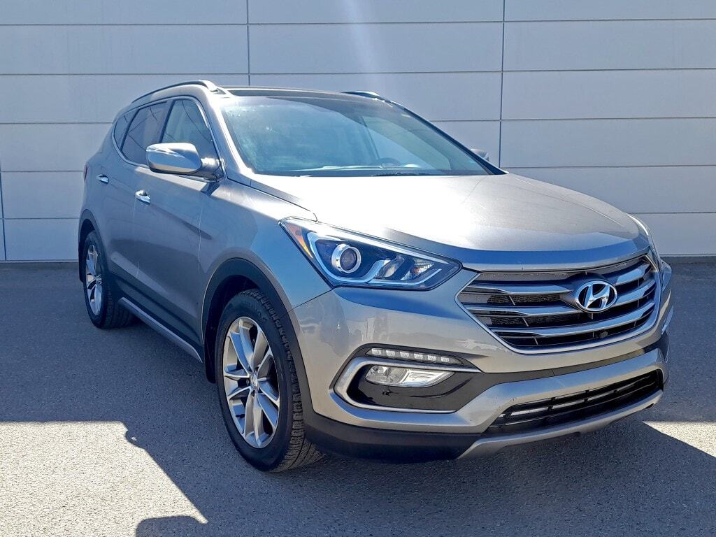 2017 Hyundai Santa Fe Sport 2.0T Limited