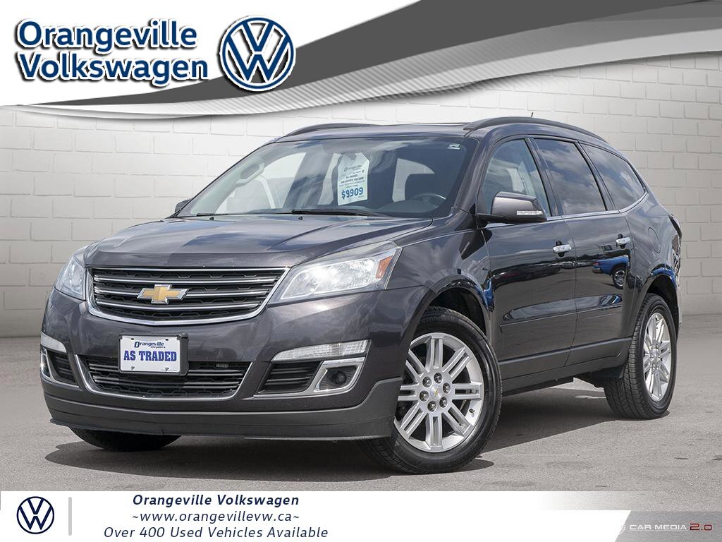 2015 Chevrolet Traverse LT1LT, V6, HEATED CLOTH, DUAL ROOF, 1-OWNER, AS-IS