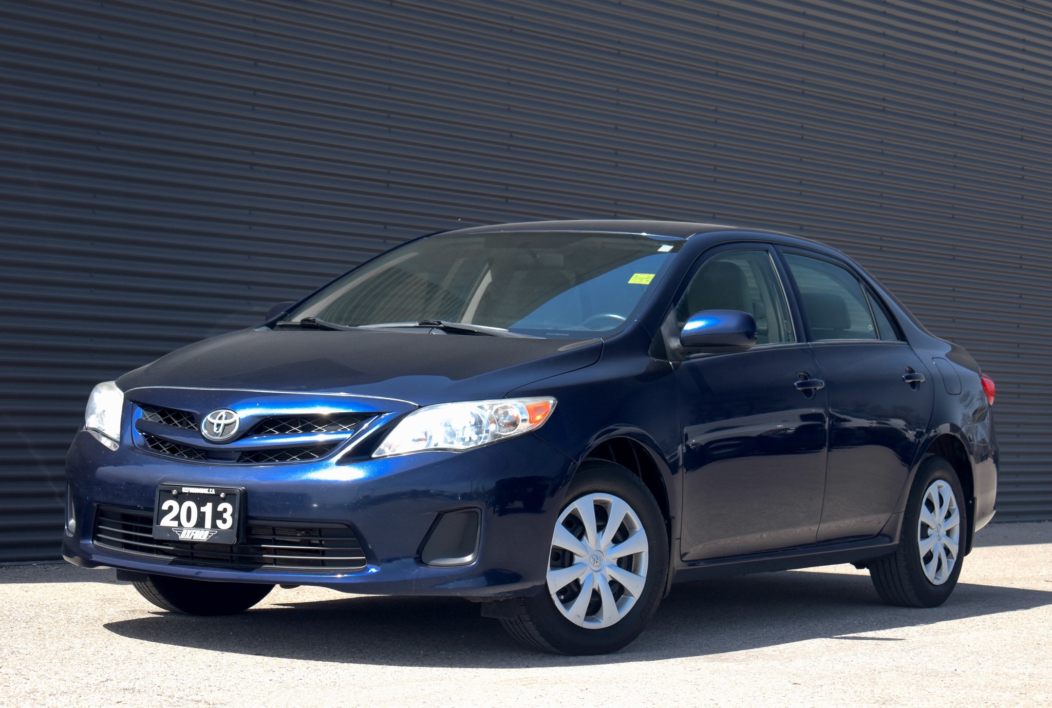 2013 Toyota Corolla S Clean Carfax, Well Maintained, Great Fuel Econom
