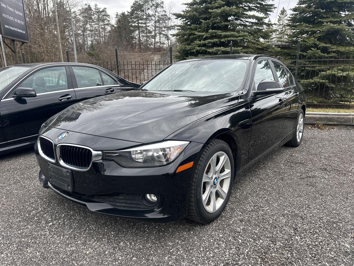 2014 BMW 3 Series 320i xDrive AWD | LOADED | RED INTERIOR | NO ACCID