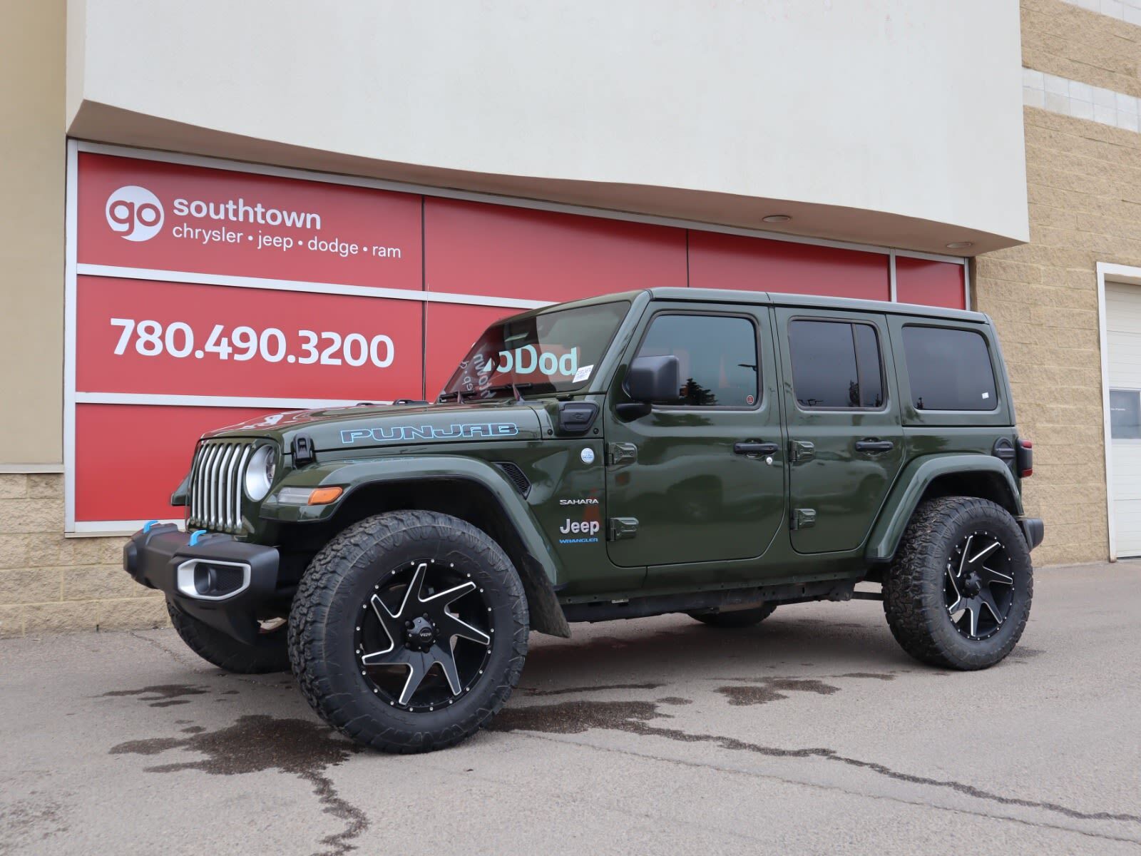 2023 Jeep Wrangler 4xe SAHARA 4XE IN SARGE GREEN EQUIPPED WITH A 2.0L TUR