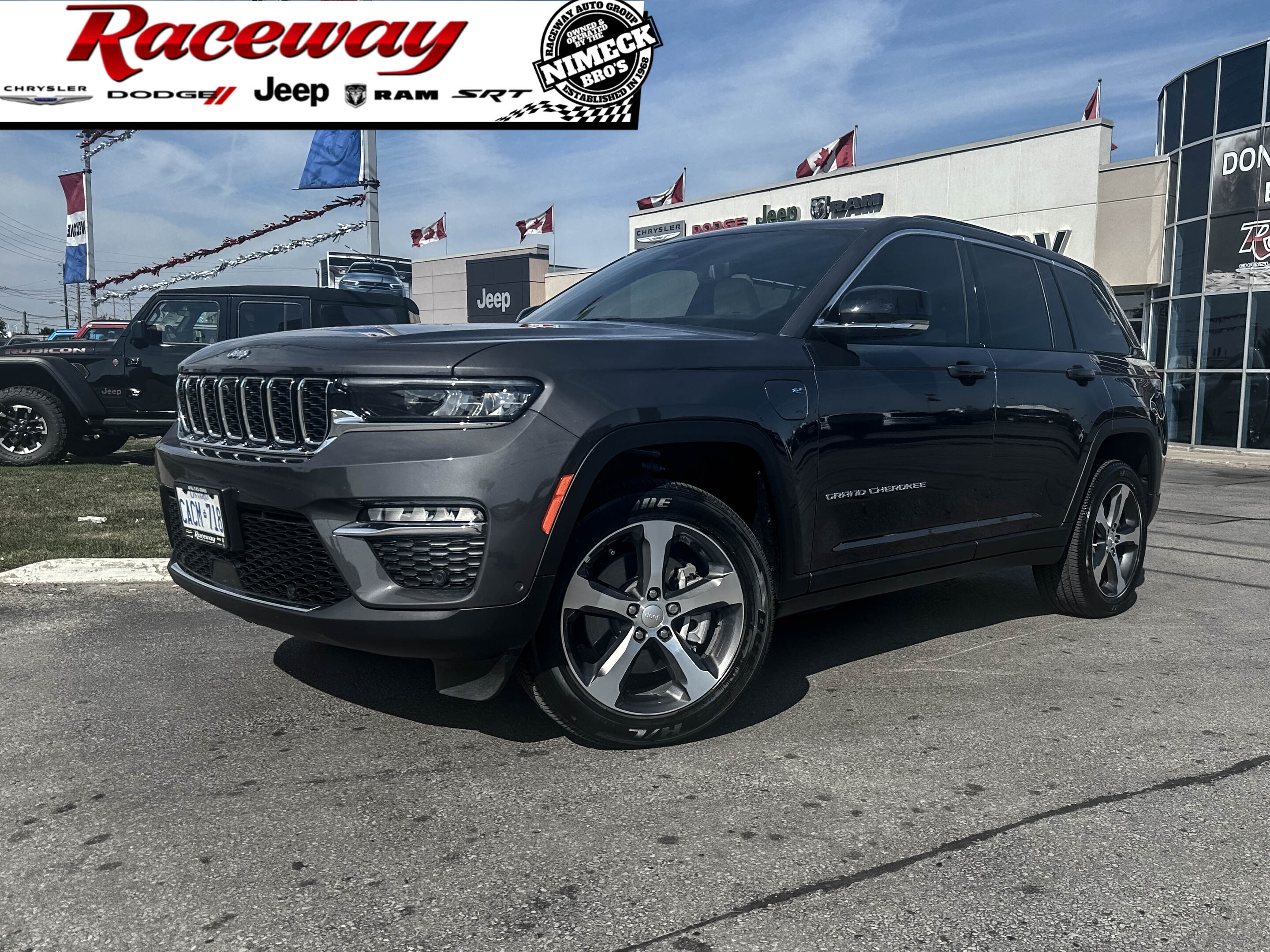 2022 Jeep Grand Cherokee BASE 4XE | PANO ROOF | VENTED SEATS | 360 CAM +++