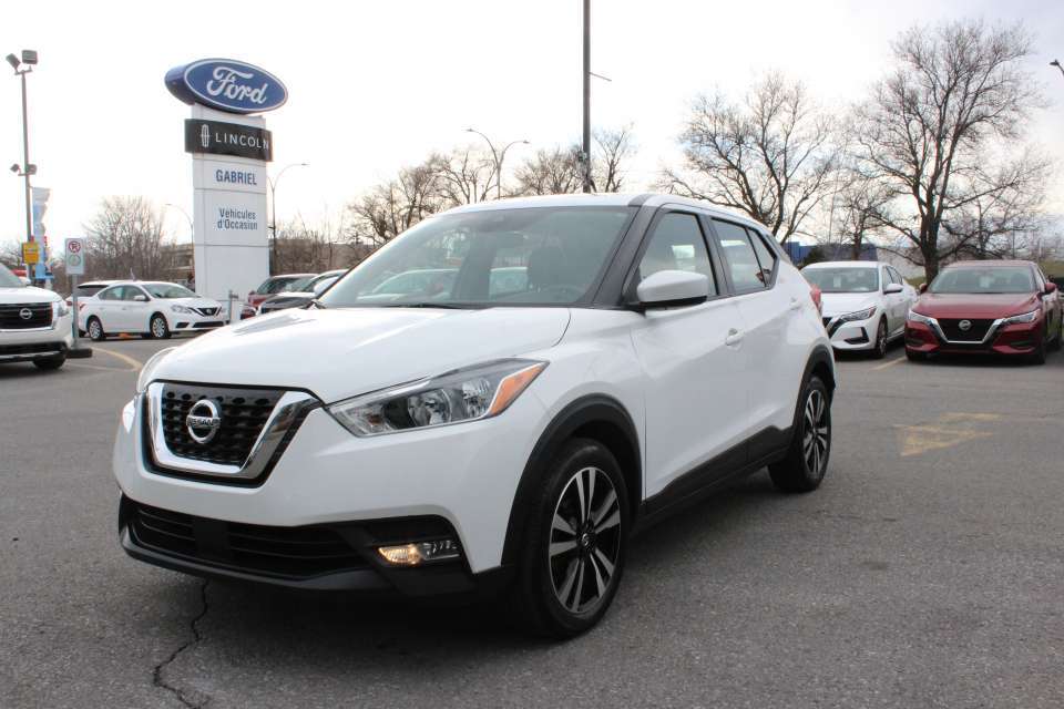 2020 Nissan Kicks SV ONE OWNER/NO ACCIDENTS/REAR VIEW CAMERA/APPLE C