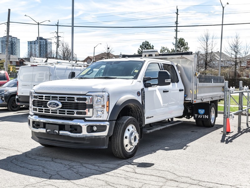 2023 Ford F-550 XLT